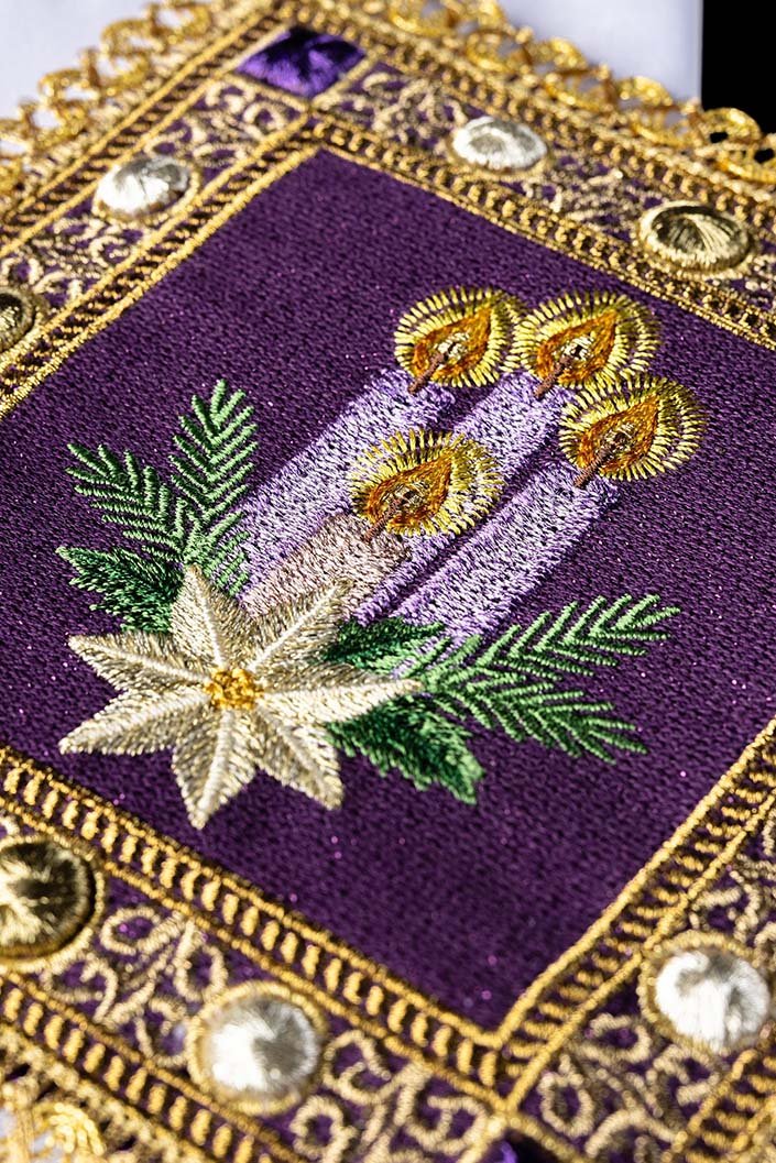 Advent Embroidered Altar Linen Set - Image 6