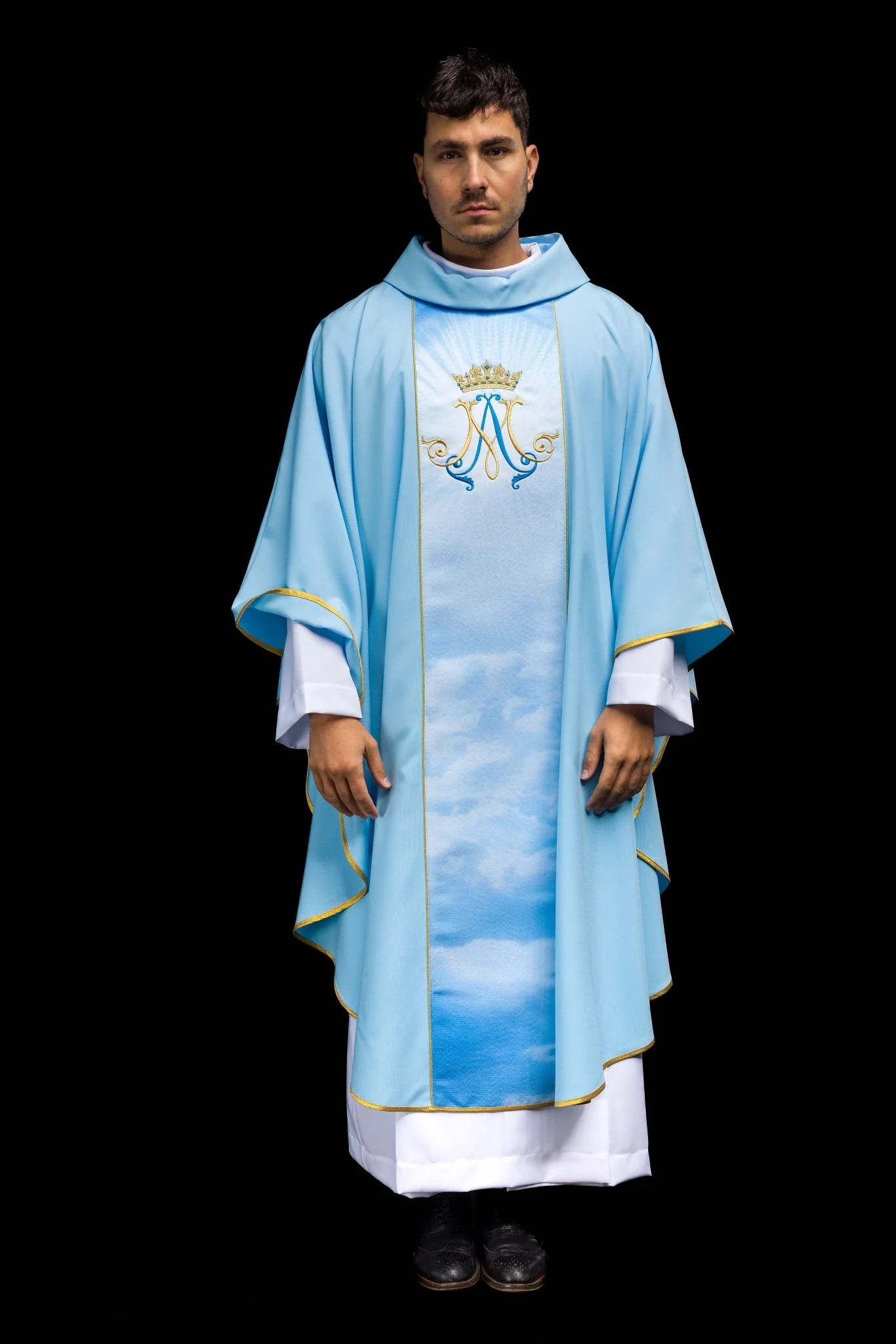 Blue Marian liturgical chasuble with sublimated and embroidered belt - Image 6