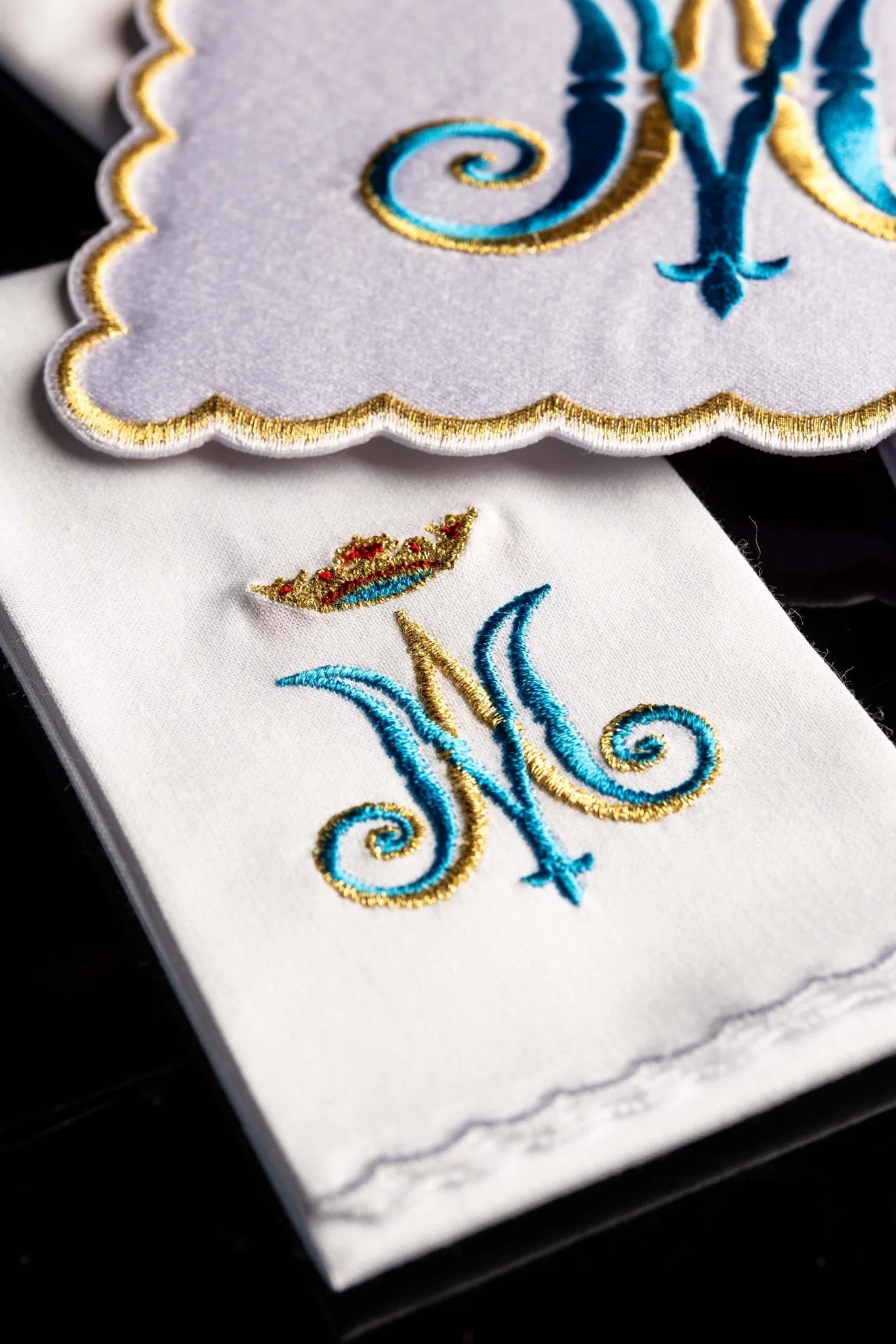 Chalice Linens Embroidered with blue and gold Marian Motif - Image 5