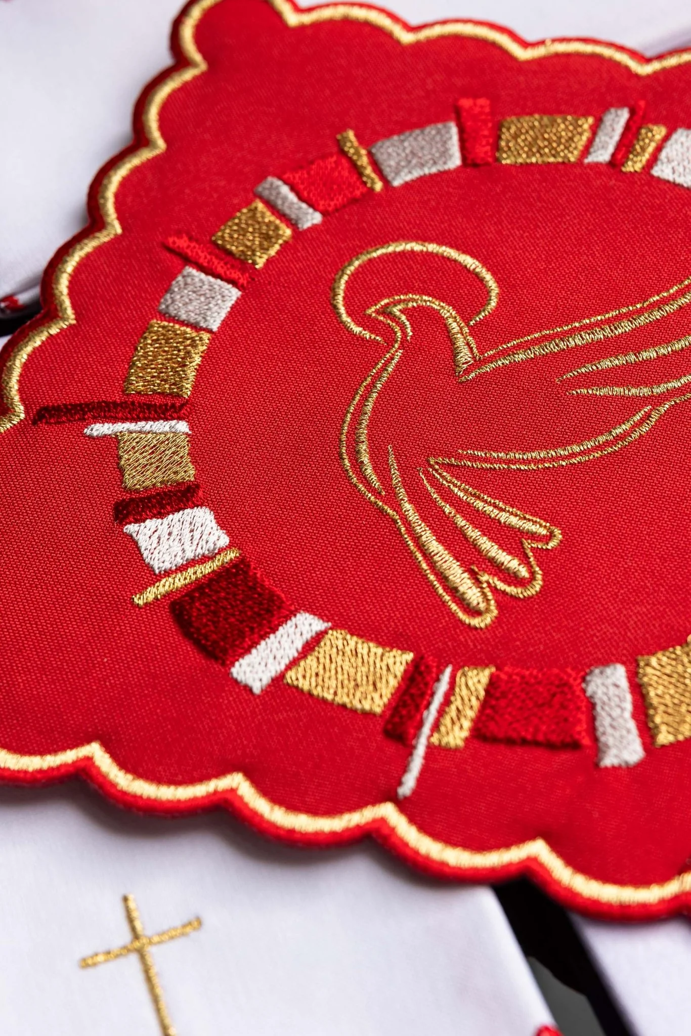 Chalice Linens with Holy Spirit Embroidery - Image 4
