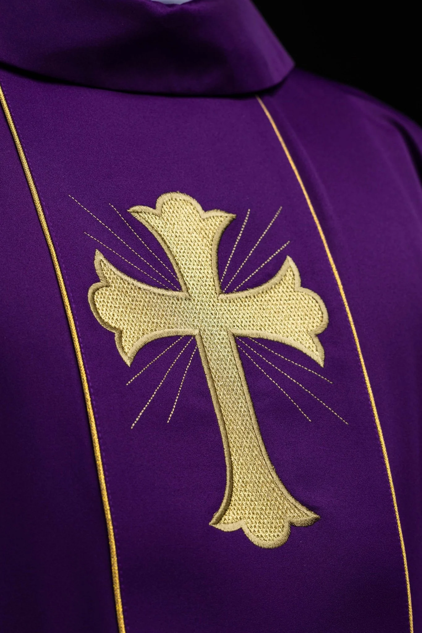 Chasuble Cross and Ears of Wheat in purple - Image 3