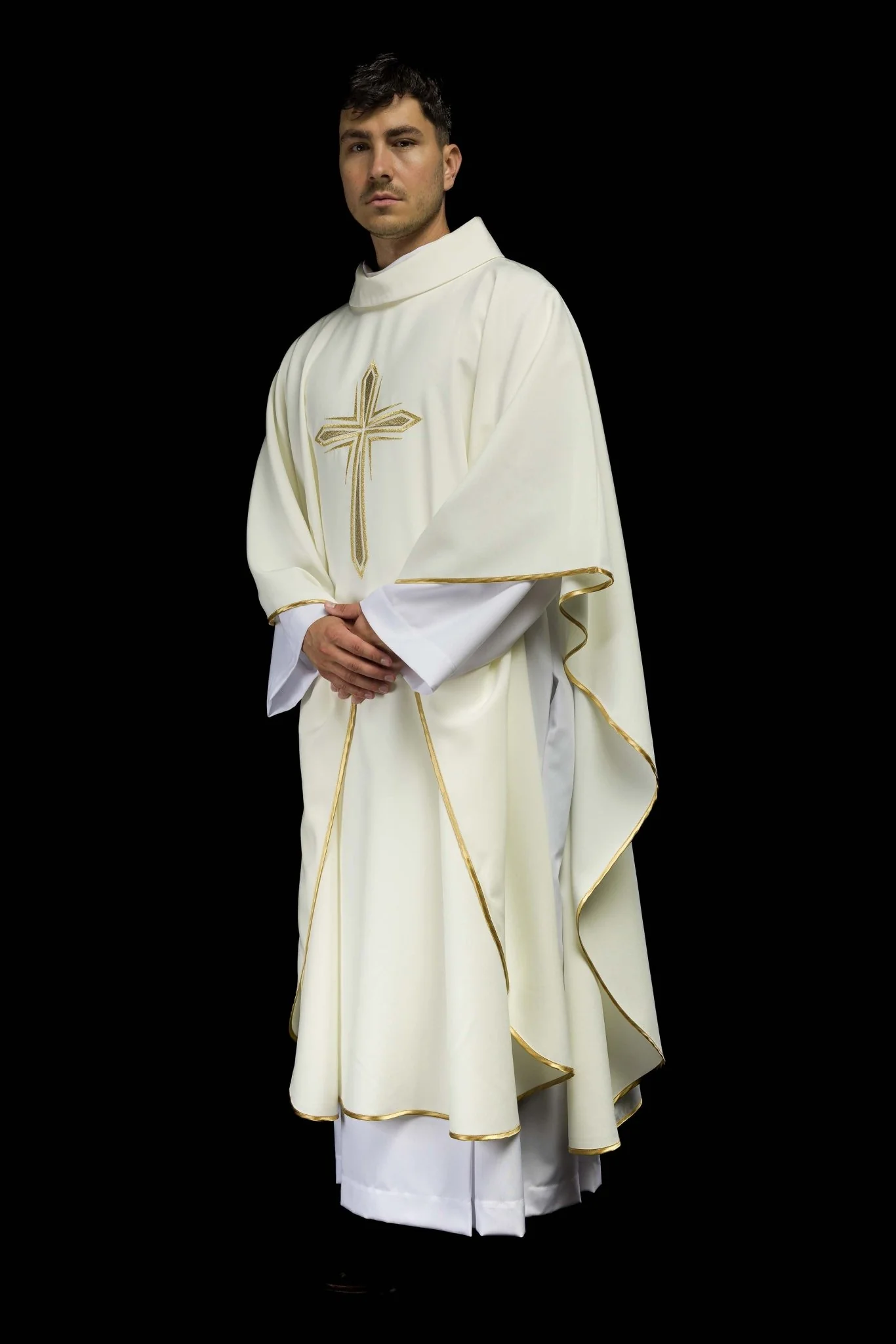Chasuble embroidered with cross motif in ecru - Image 7