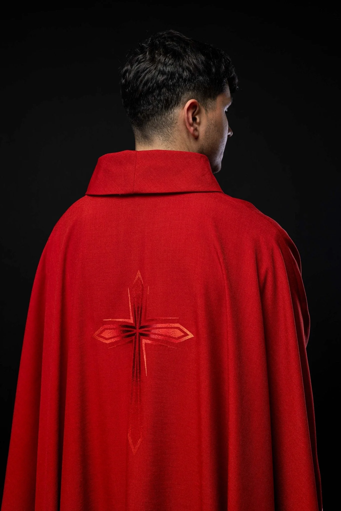 Chasuble embroidered with ecru Cross - Image 5