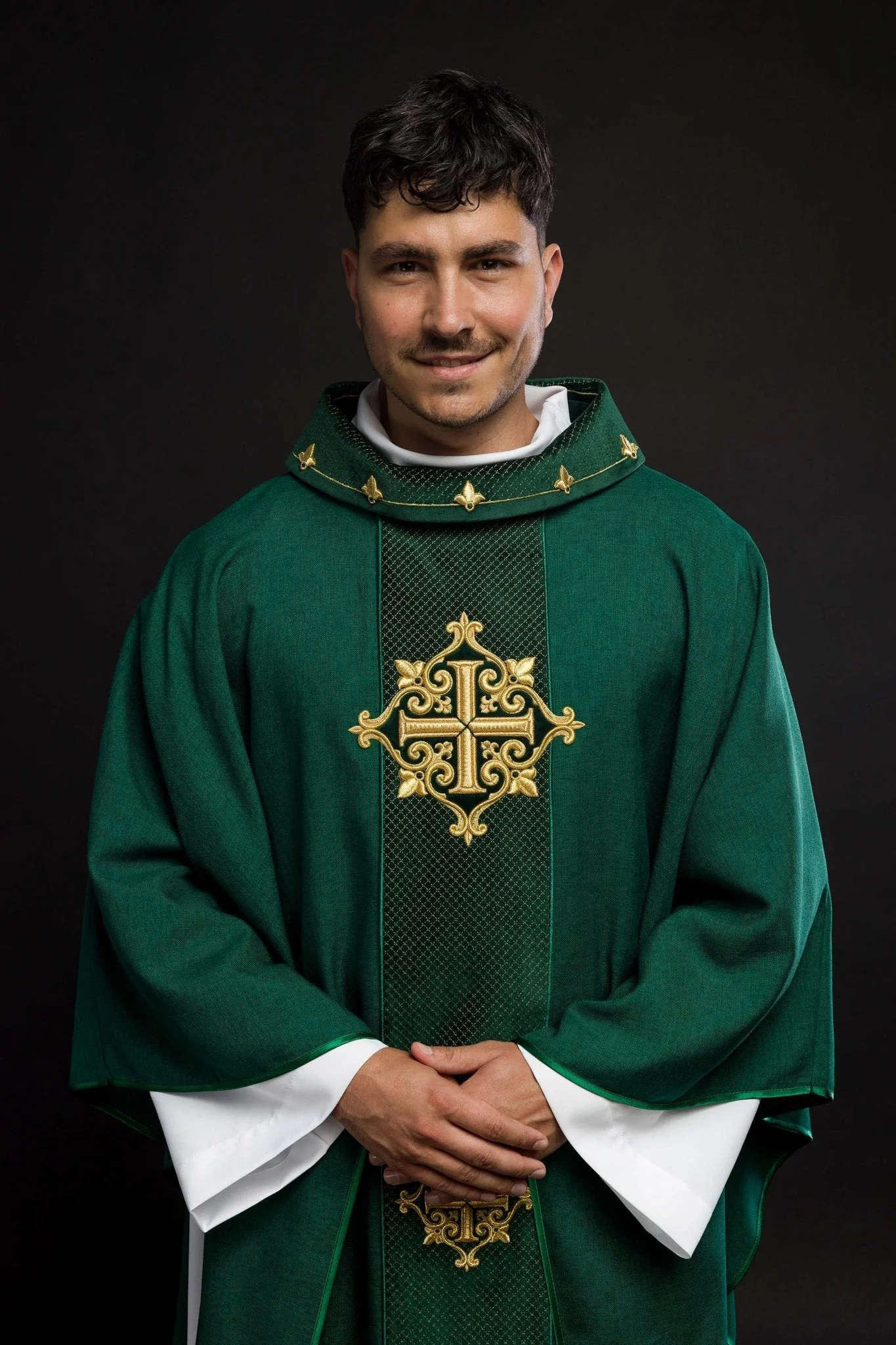 Chasuble embroidered with Green Cross