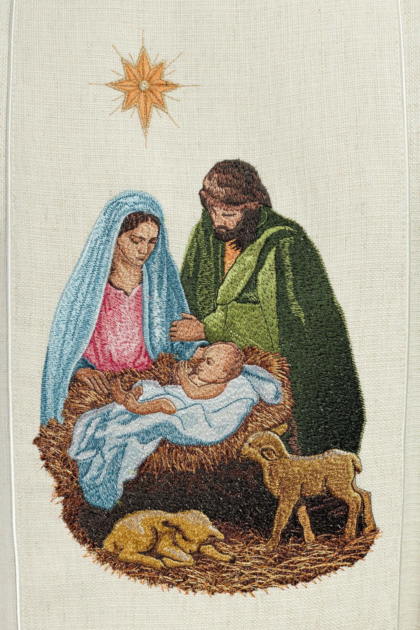 Chasuble embroidered with Holy Family motif in gold - Image 3