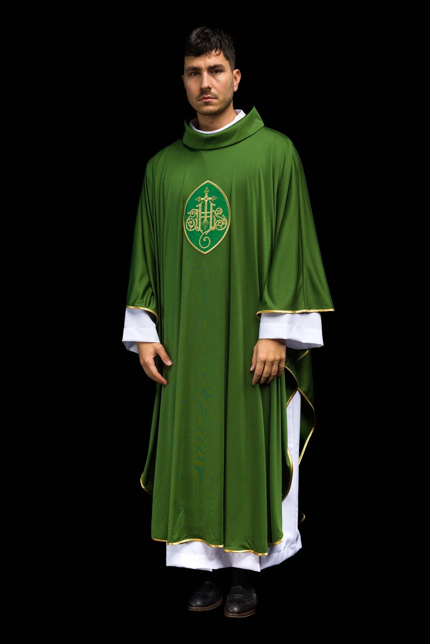 Chasuble embroidered with IHS lightweight SACROLITE knit fabric - Image 7