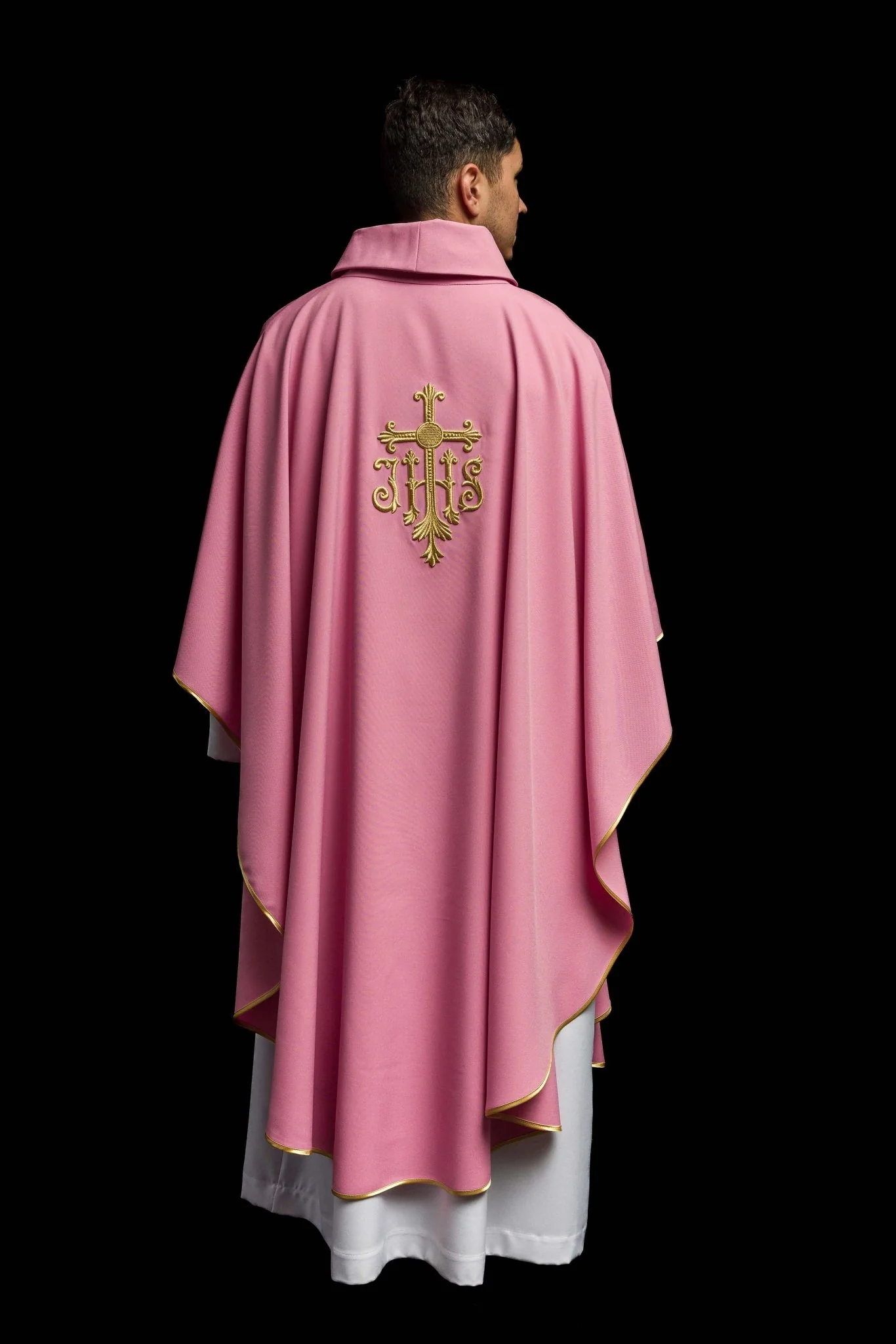 Chasuble embroidered with IHS symbol in pink - Image 8