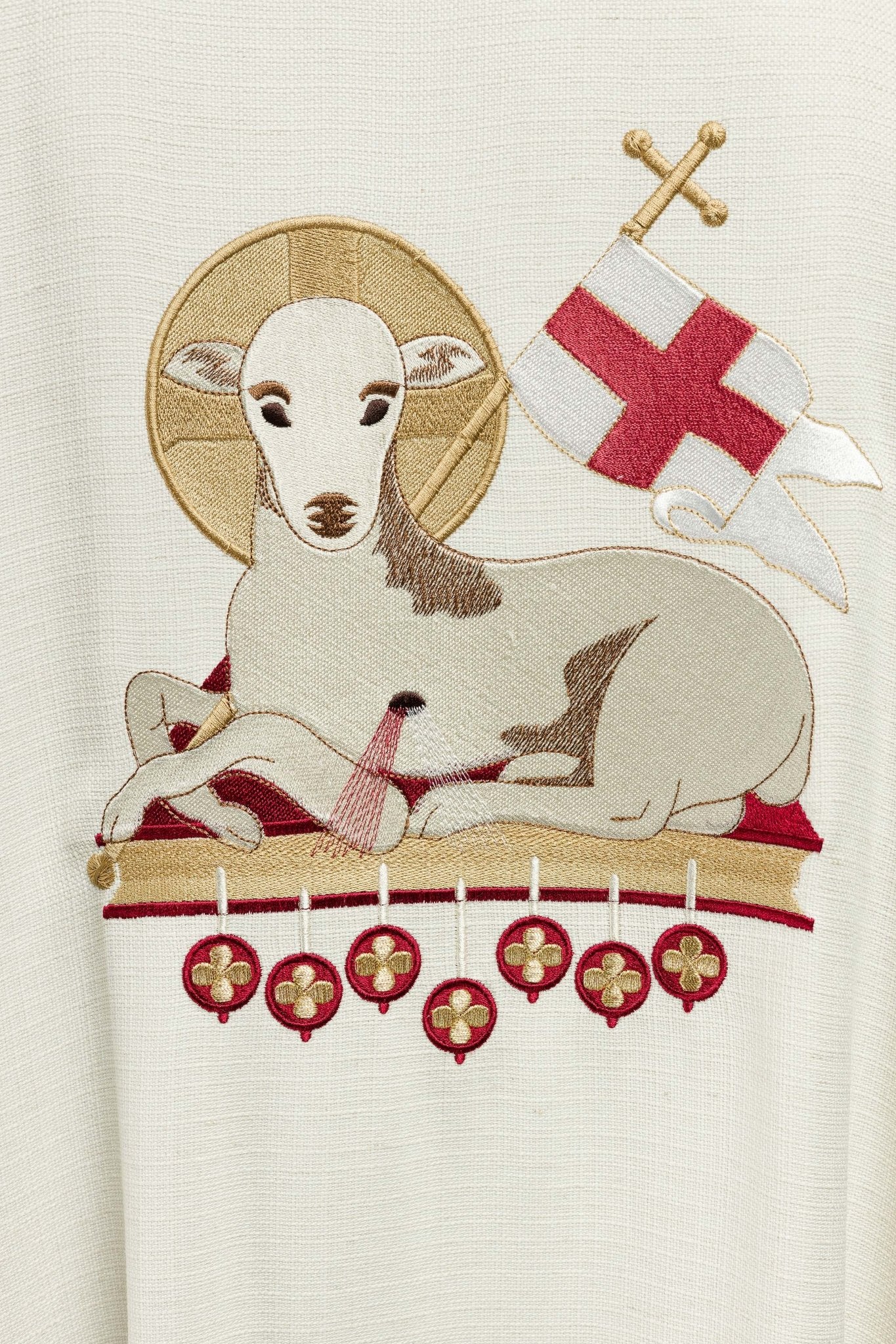 Chasuble embroidered with Lamb symbol in ecru - Image 3