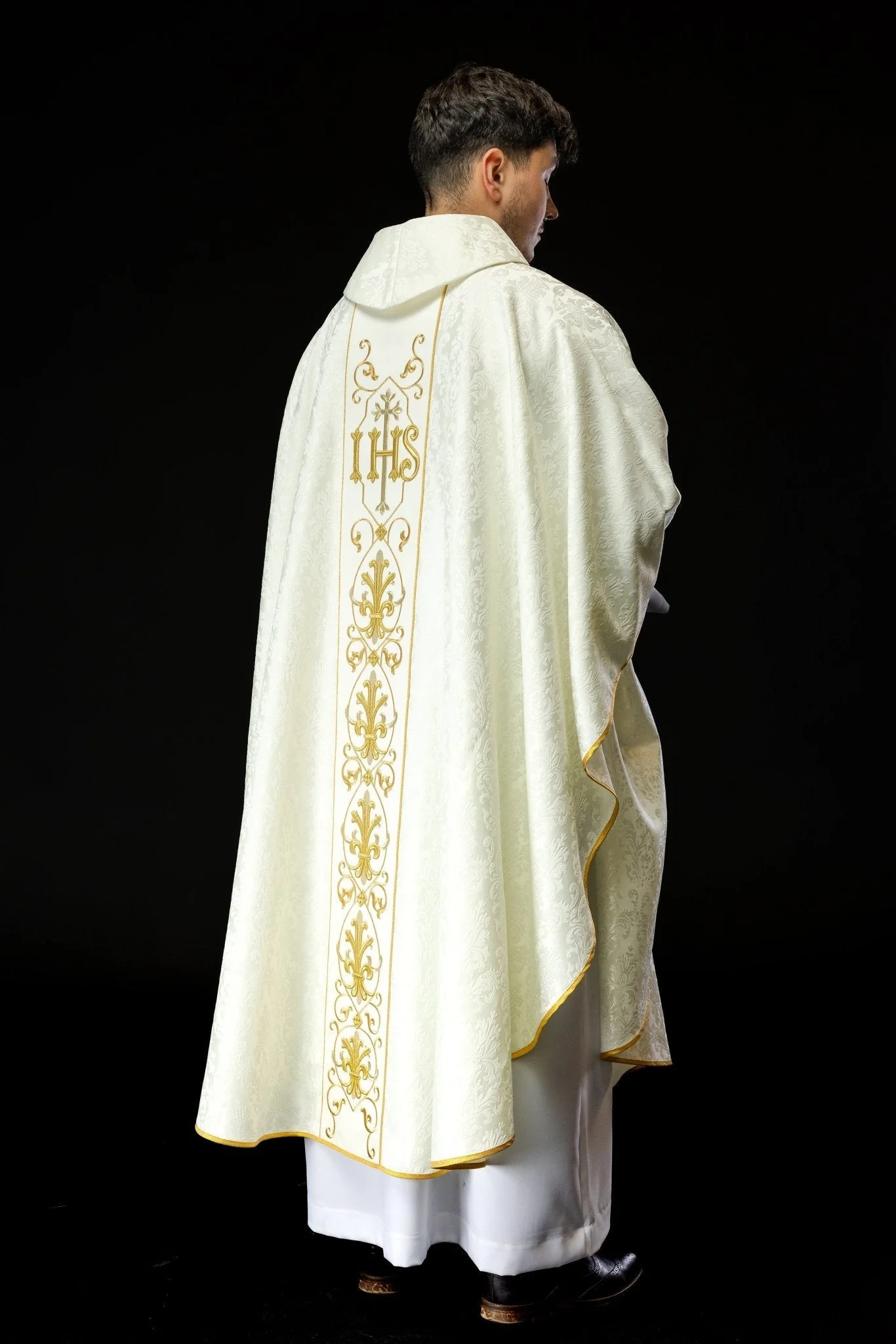 Ecru chasuble made of jaquard texture - Image 7