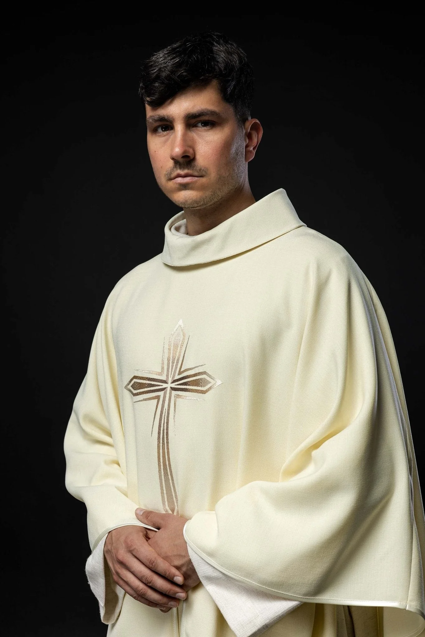 Chasuble embroidered with Purple Cross - Image 8