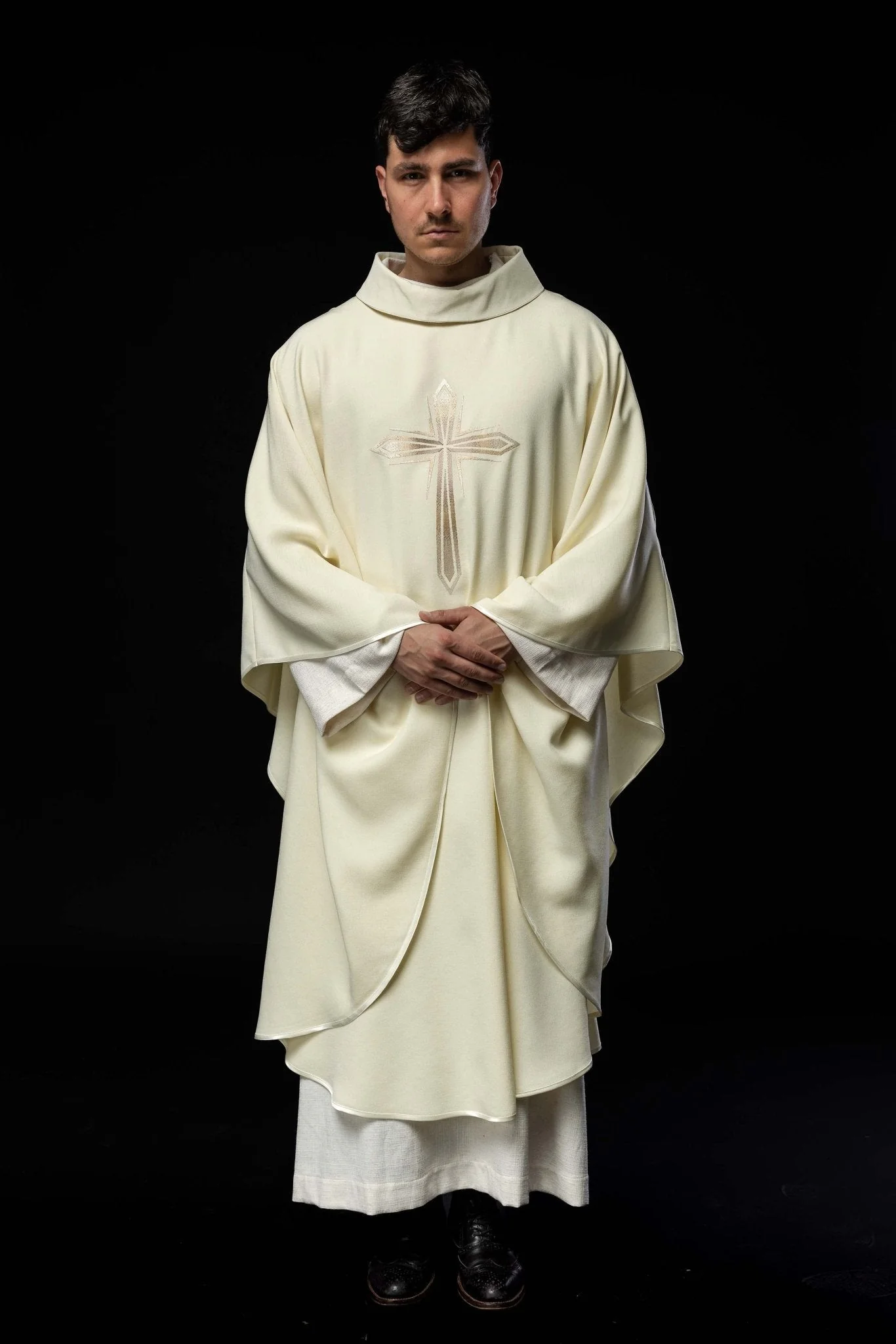 Chasuble embroidered with Purple Cross - Image 9