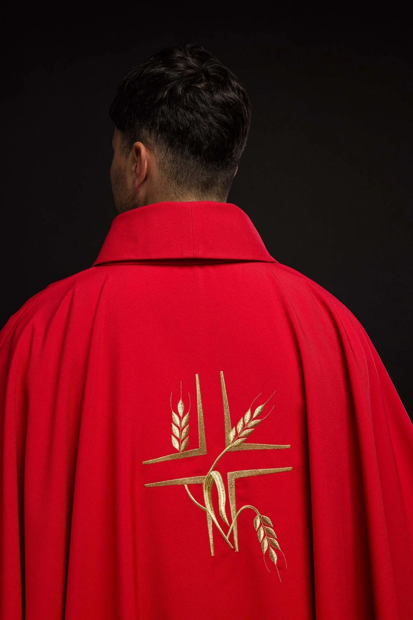 Chasuble embroidered with Red Cross - Image 7