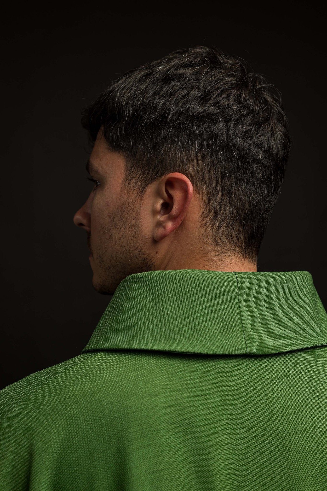 Chasuble with embroidered Crosses in green - Image 5