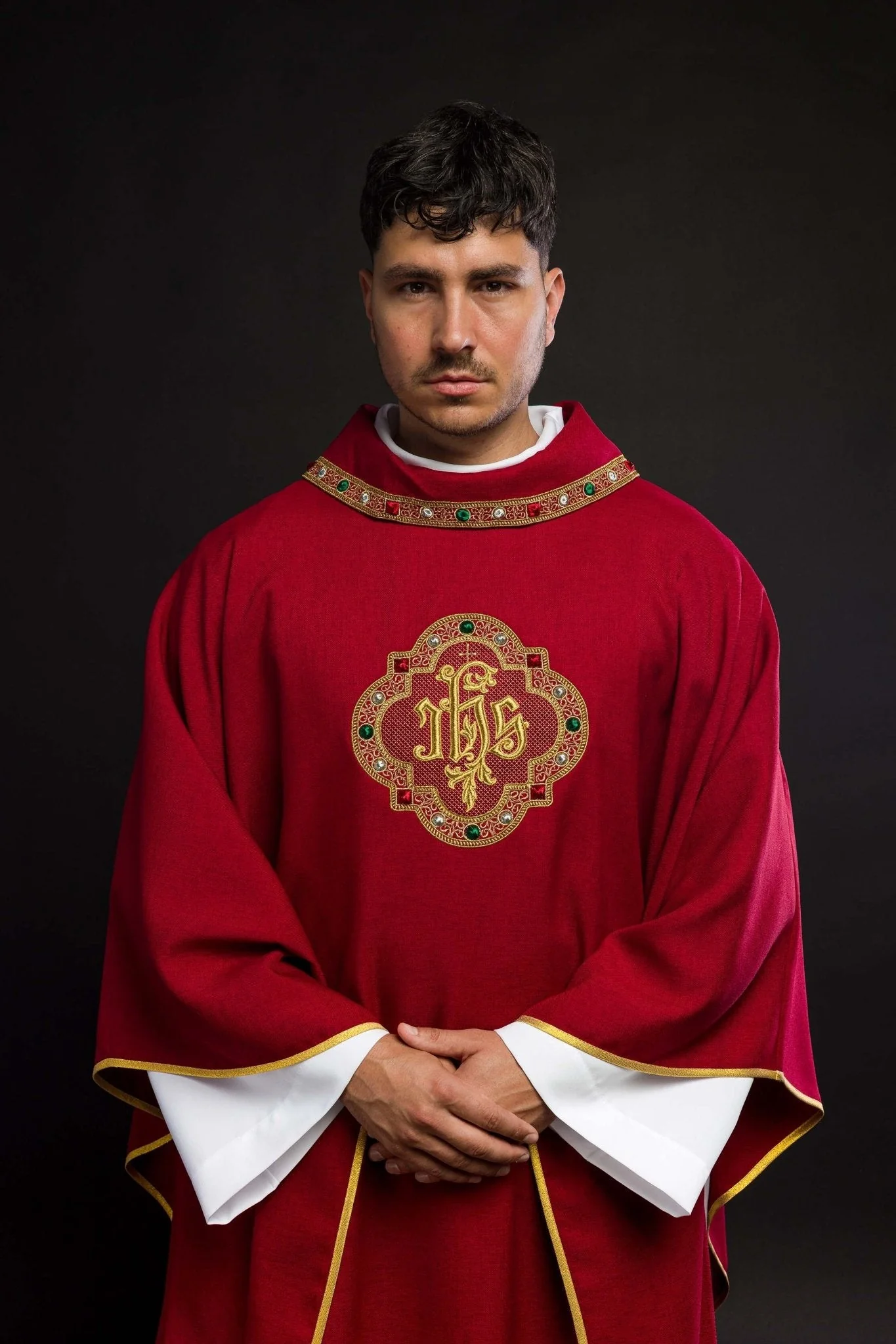 Chasuble with rich IHS embroidery and a colored collar red