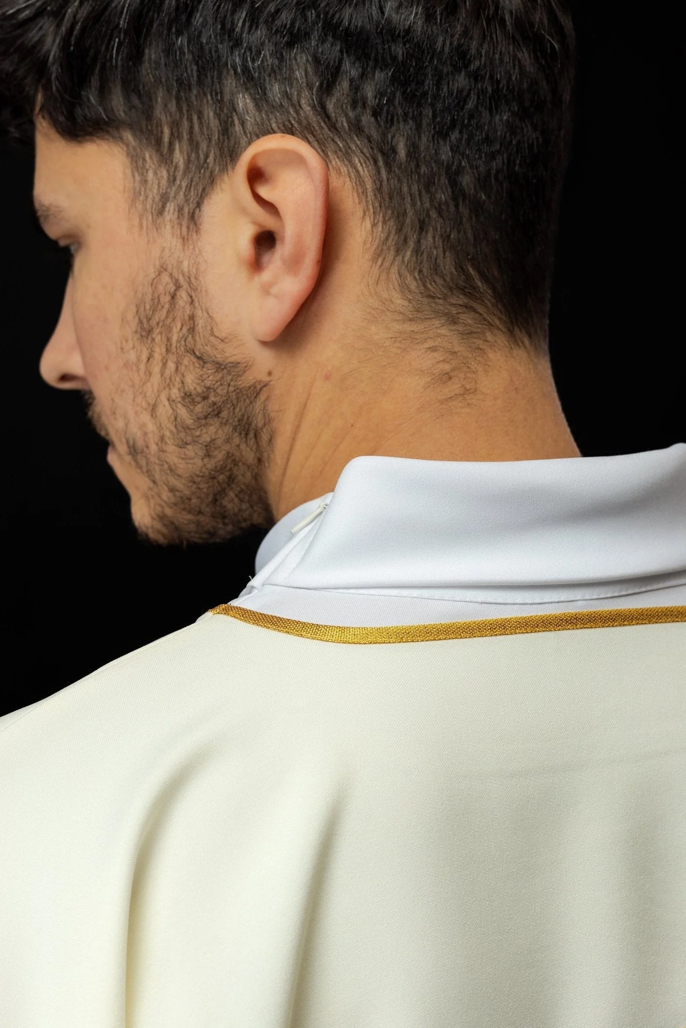 Dalmatic with the motif of the Immaculate Heart of Mary - Image 5