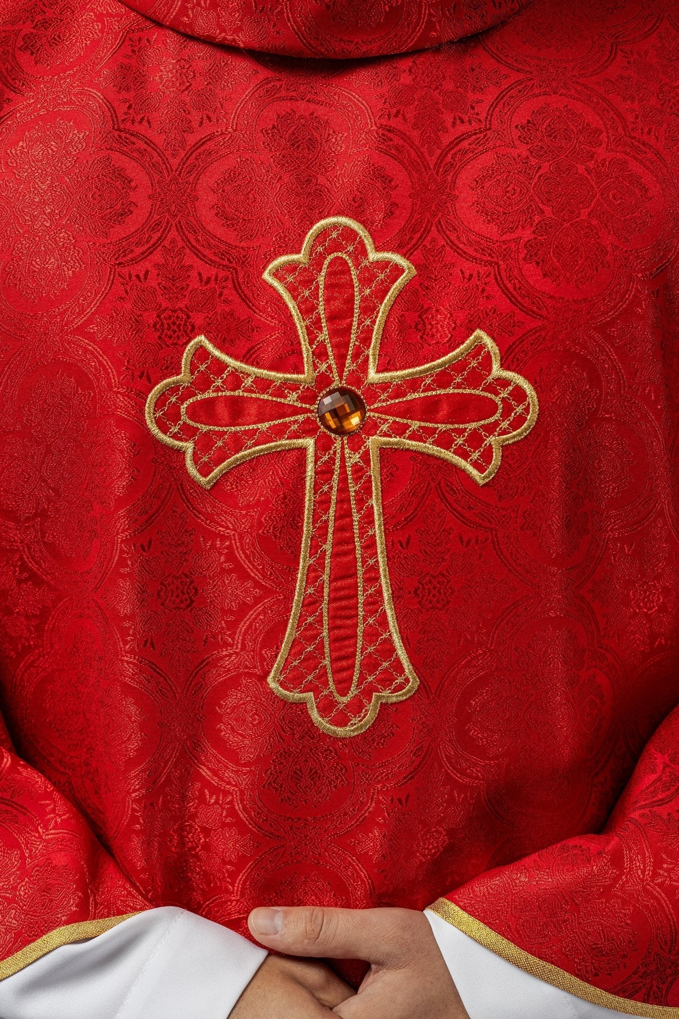 Embroidered chasuble with symbol of the cross Red - Image 3