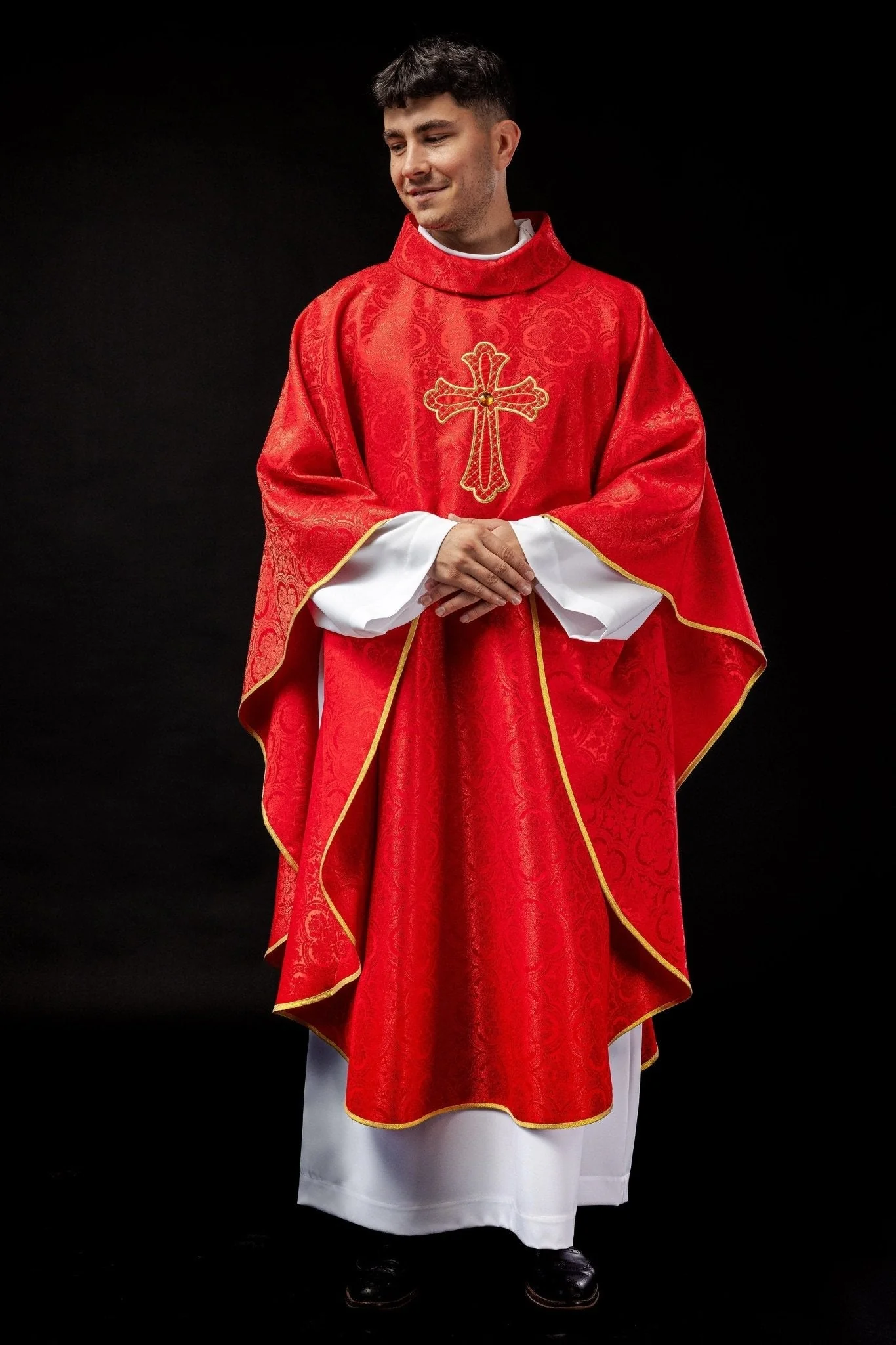 Embroidered chasuble with symbol of the cross Red - Image 7