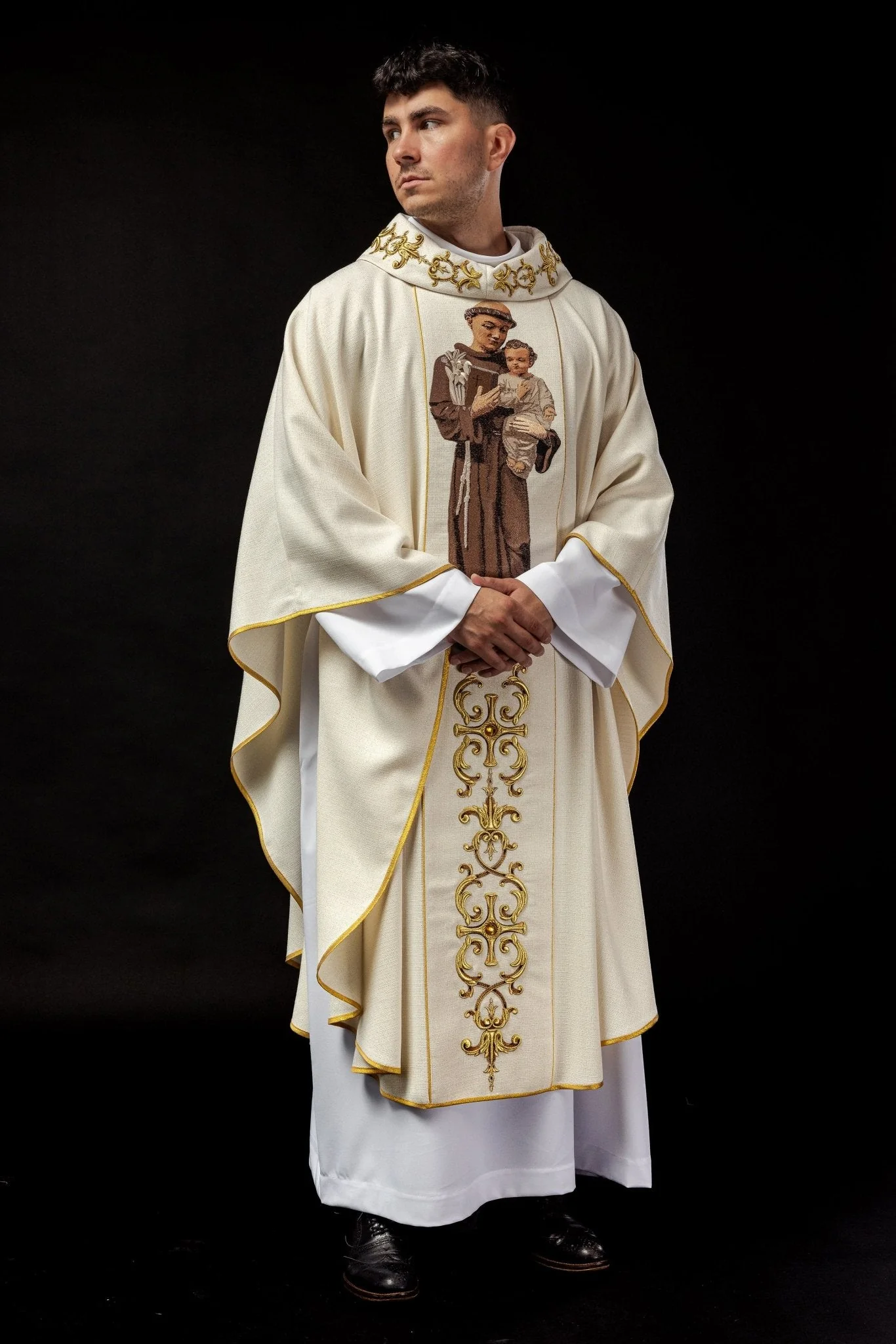 Embroidered chasuble with the image of Saint Anthony - Image 10