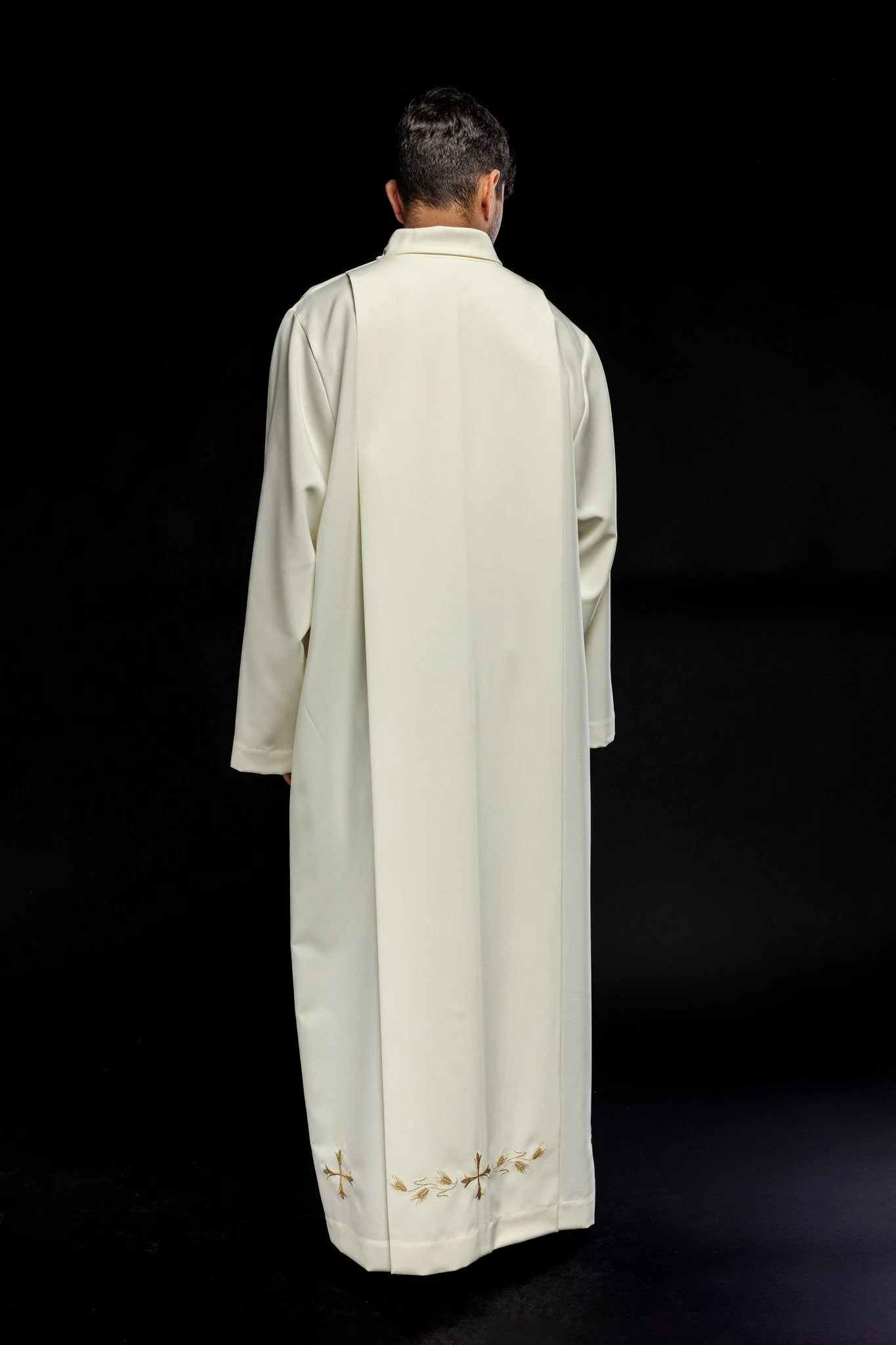 Embroidered cleric Ivory alb with collar - Image 6