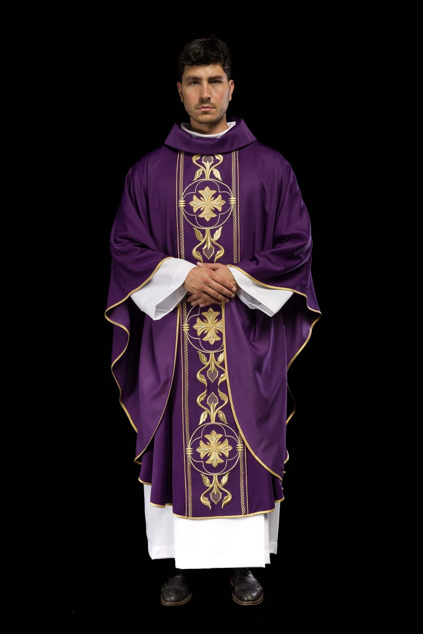 Embroidered purple chasuble with decorative band - Image 8