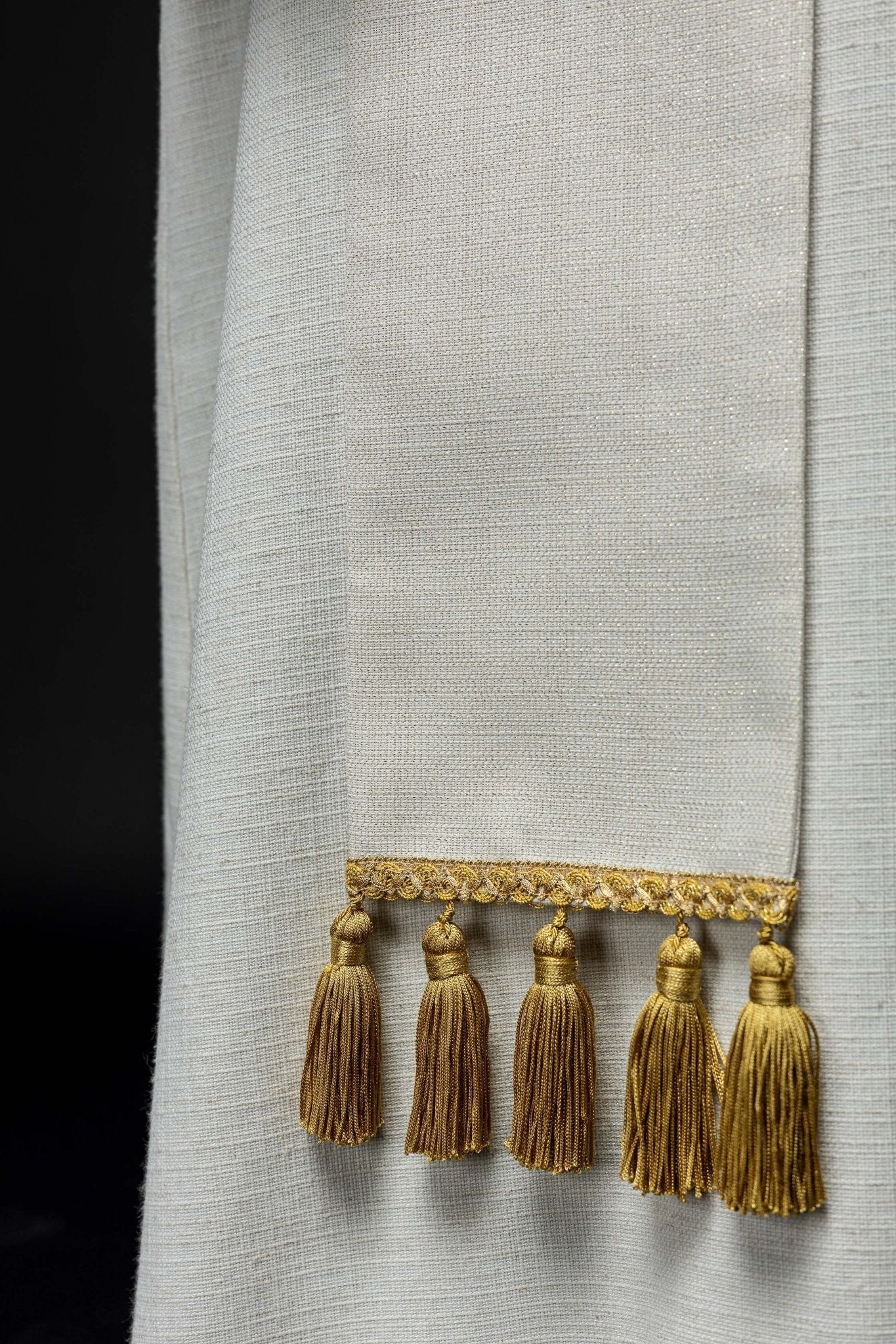 Embroidered Stole with Marian Symbol - Image 4