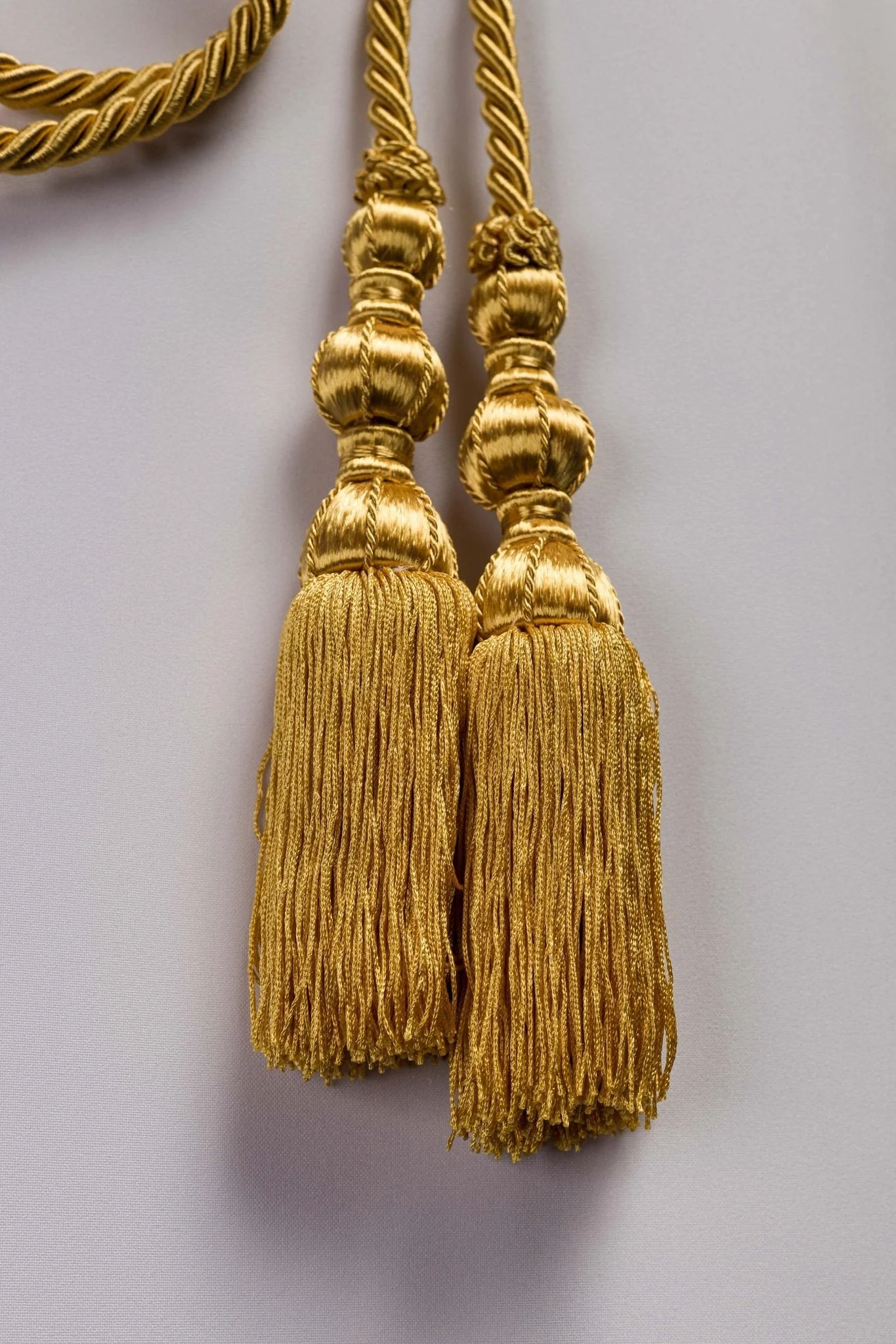 Gold liturgical cincture - Image 3