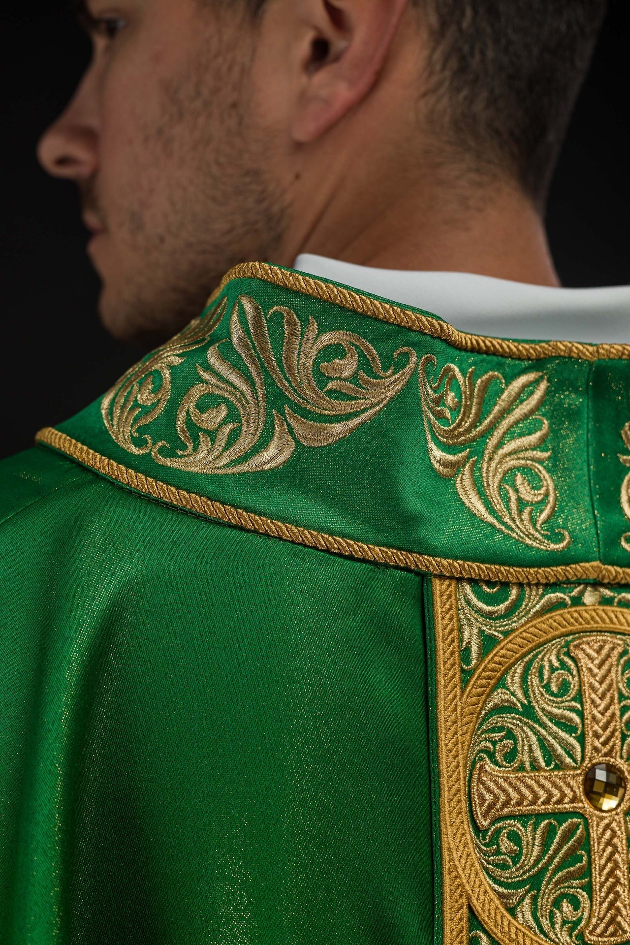 Green Chasuble Richly Embroidered and Decorated with Stones - Image 5