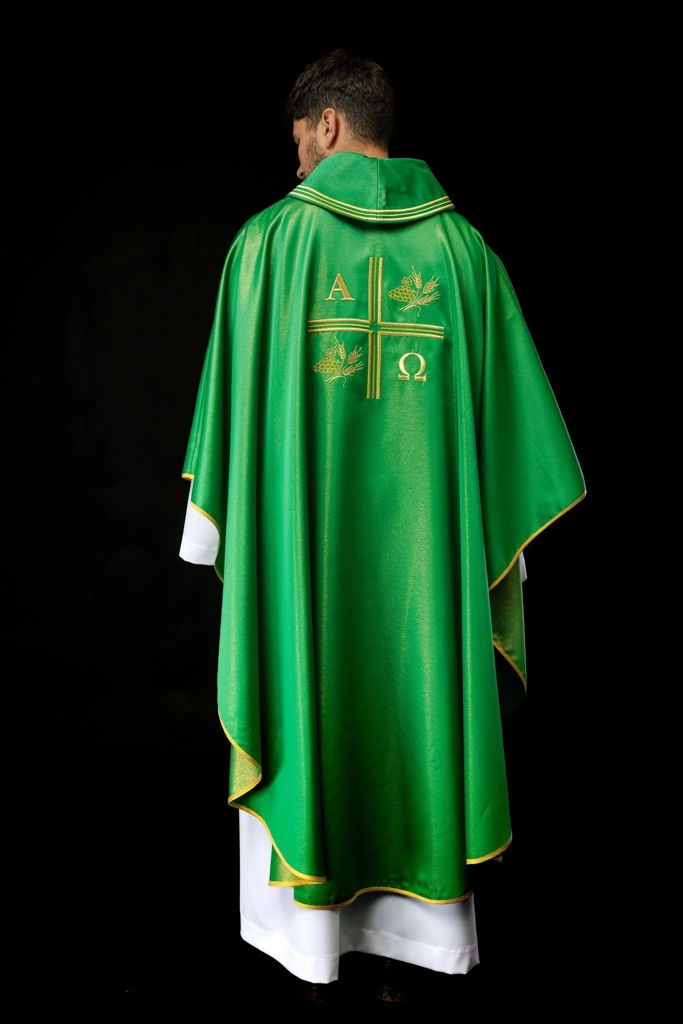 Green chasuble with Alfa and Omega motif with decorated collar - Image 8