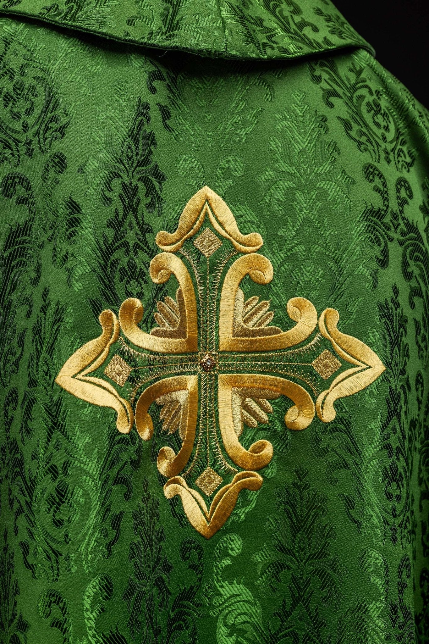 Green chasuble with cross sewn from patterned fabric - Image 6