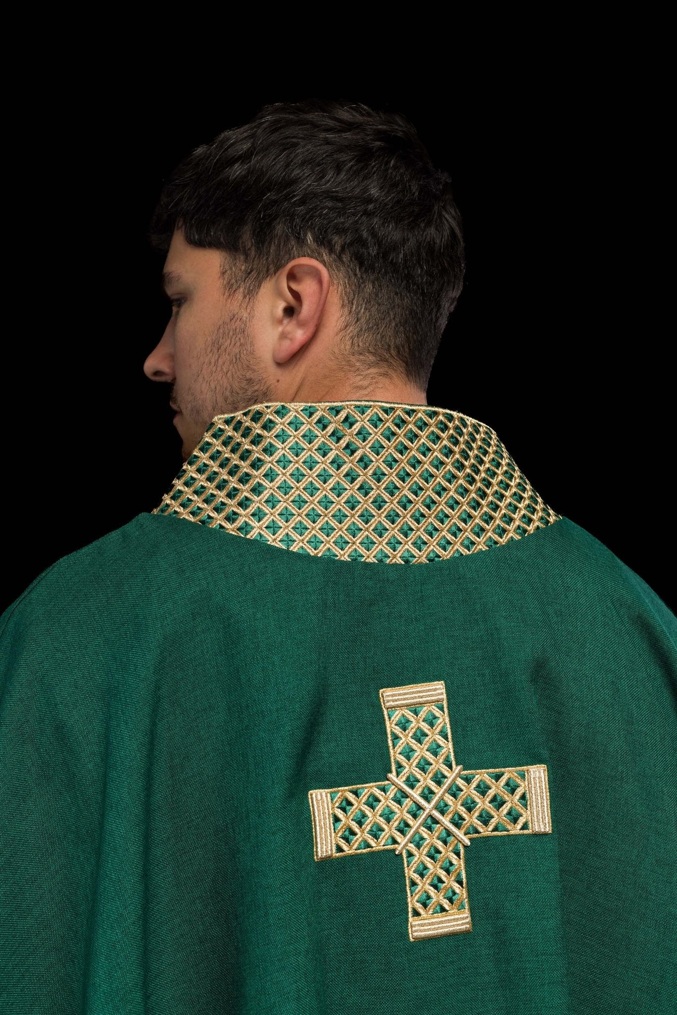Green chasuble with embroidered gold crosses and collar - Image 7