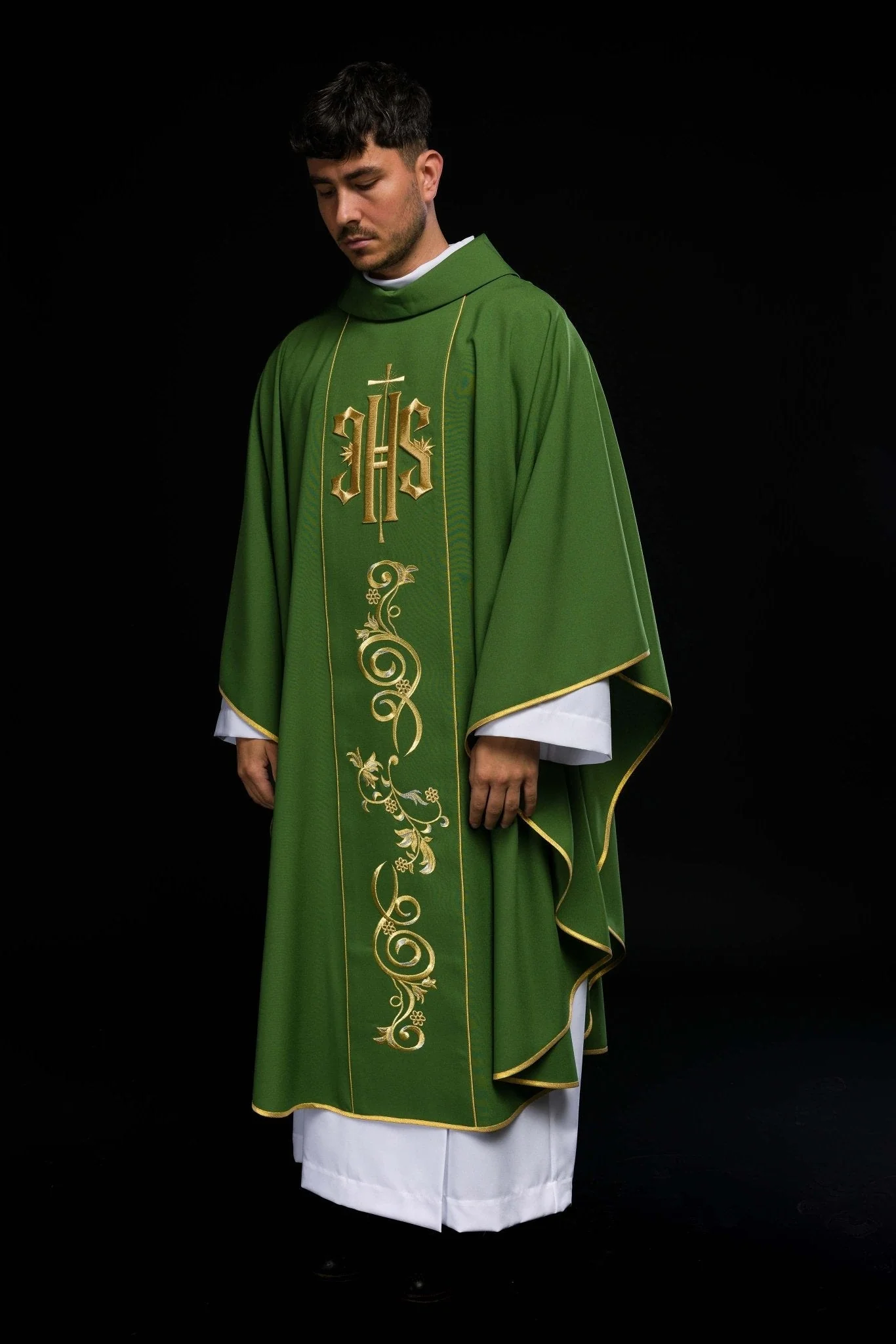 Green chasuble with the symbol of IHS - Image 8