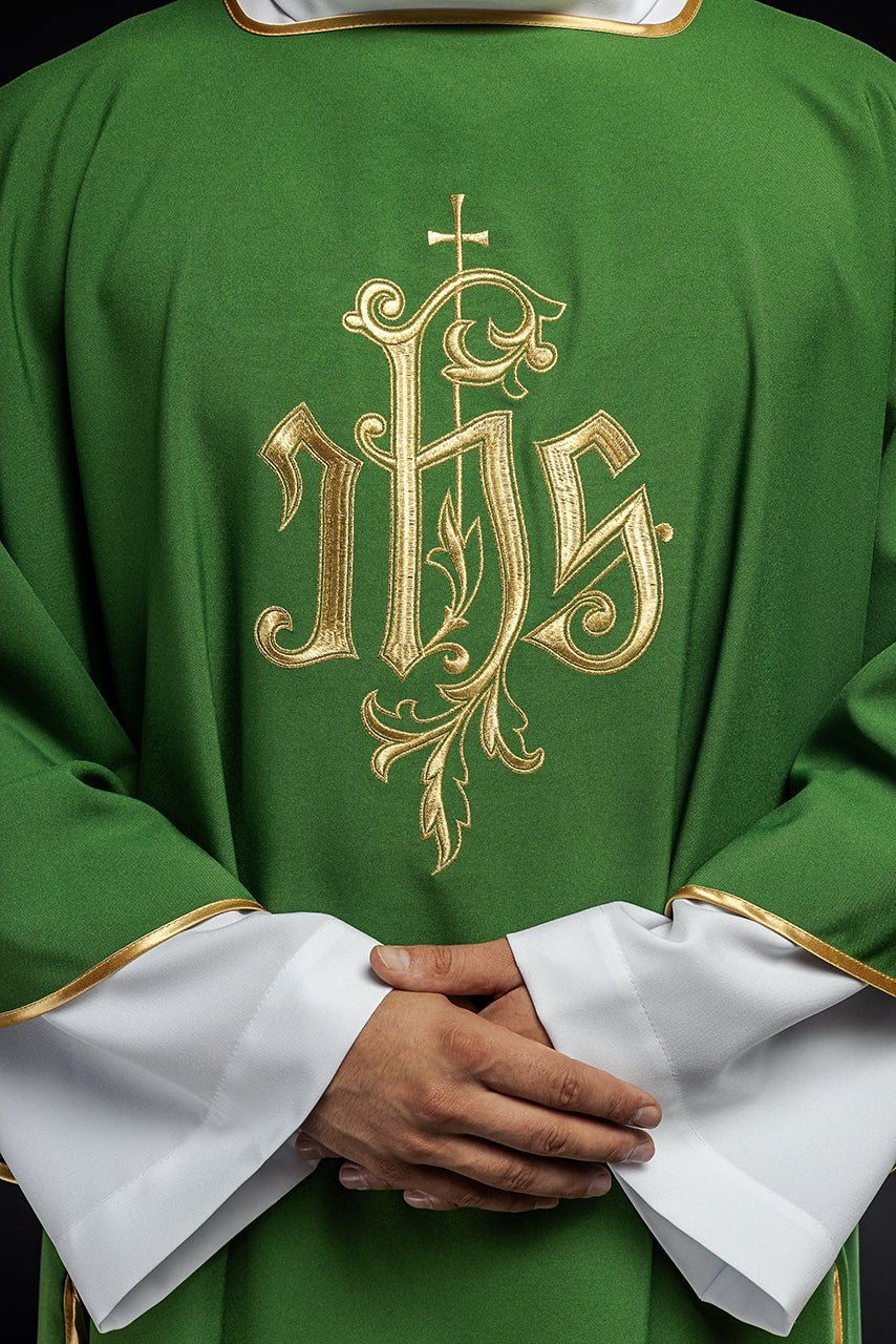Green dalmatic chasuble with gold IHS - Image 3