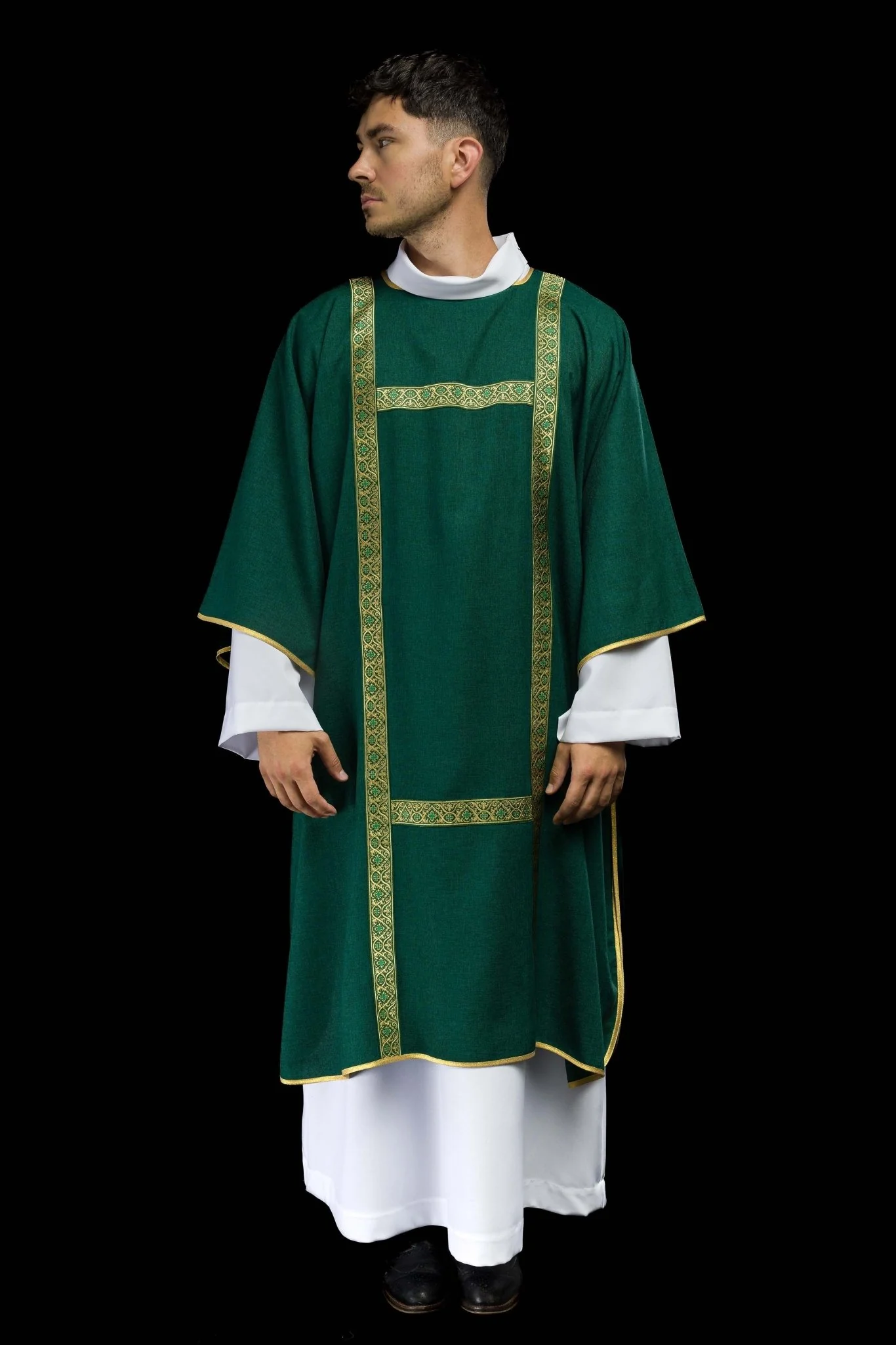 Green dalmatic decorated with gold jacquard ribbons - Image 2