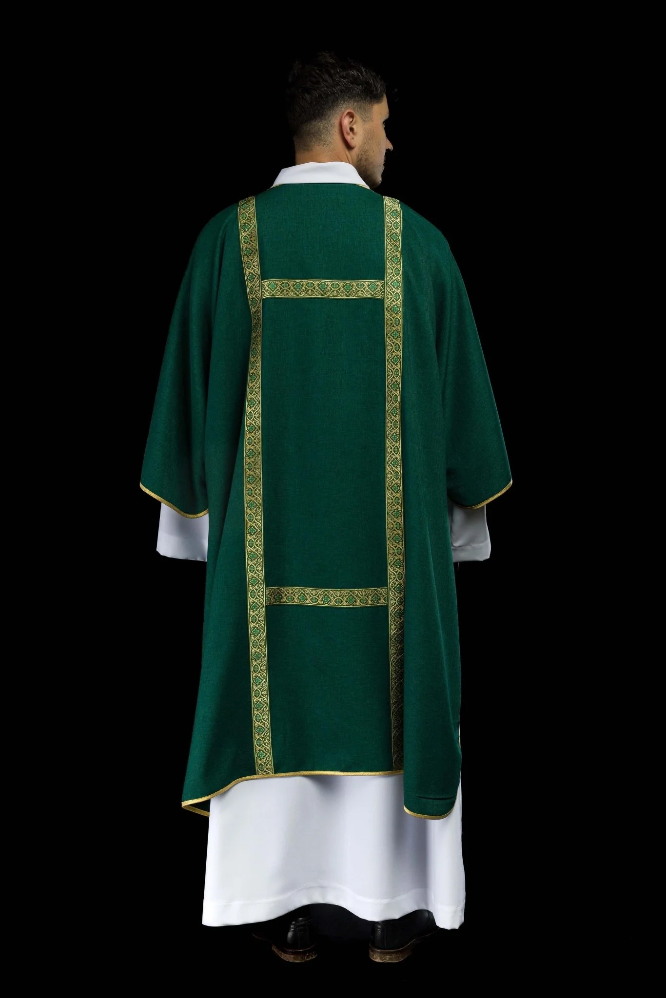 Green dalmatic decorated with gold jacquard ribbons - Image 8