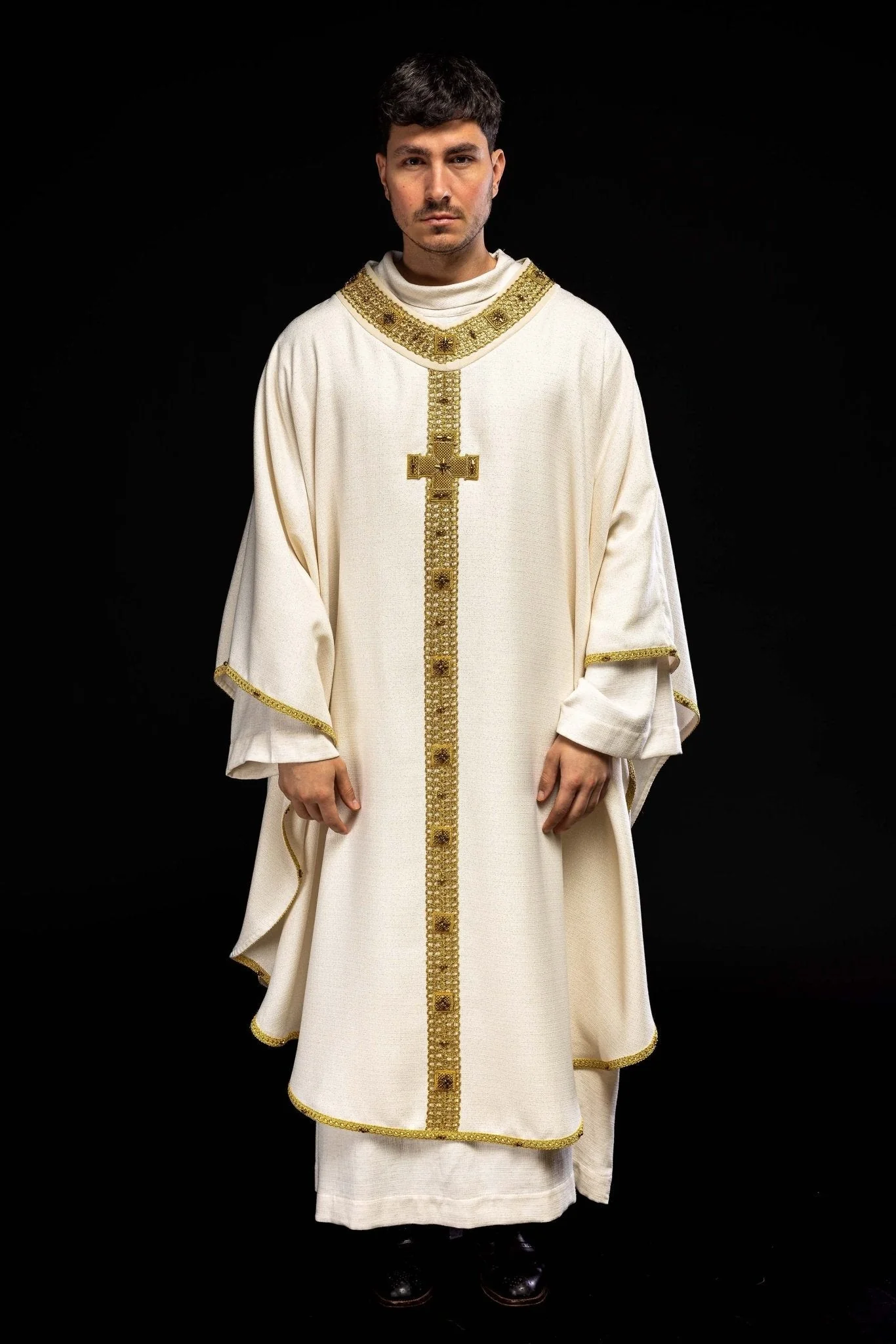 Handmade Chasuble with Natural Stones – Handmade 7002 - Image 2