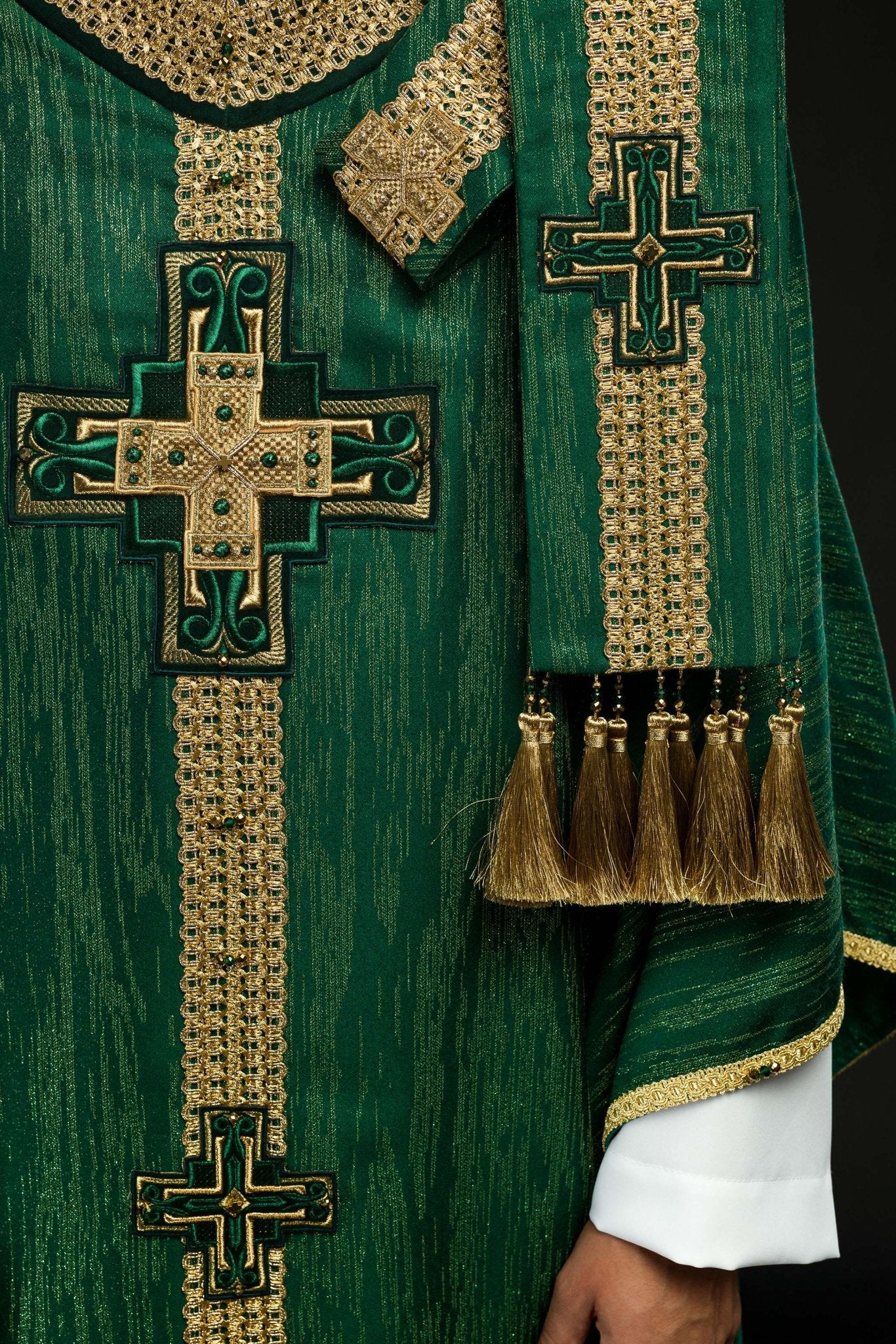 Handmade chasuble with natural stones Handmade 7015 Green - Image 6