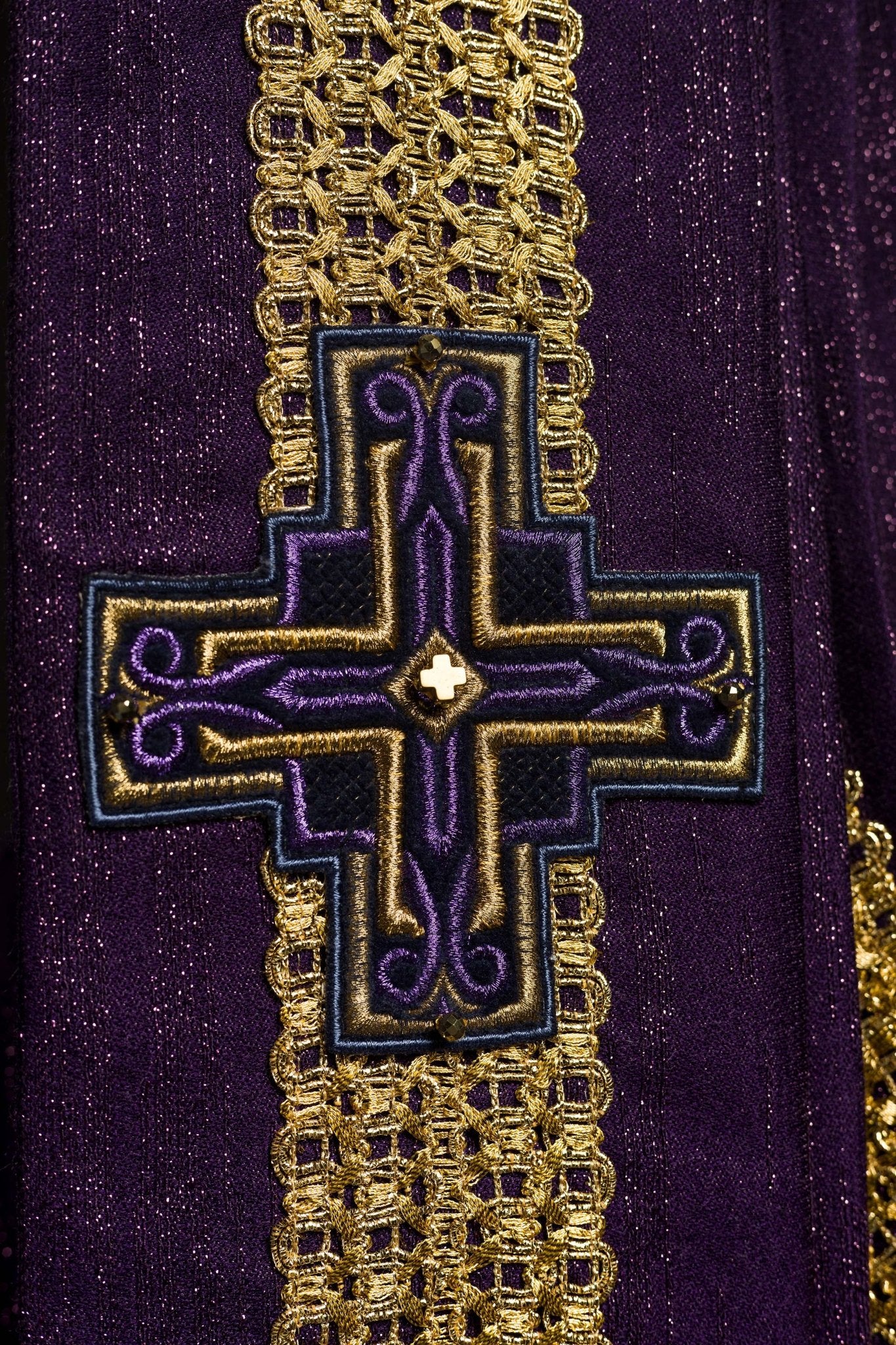 Handmade chasuble with natural stones Handmade 7015 Purple - Image 5