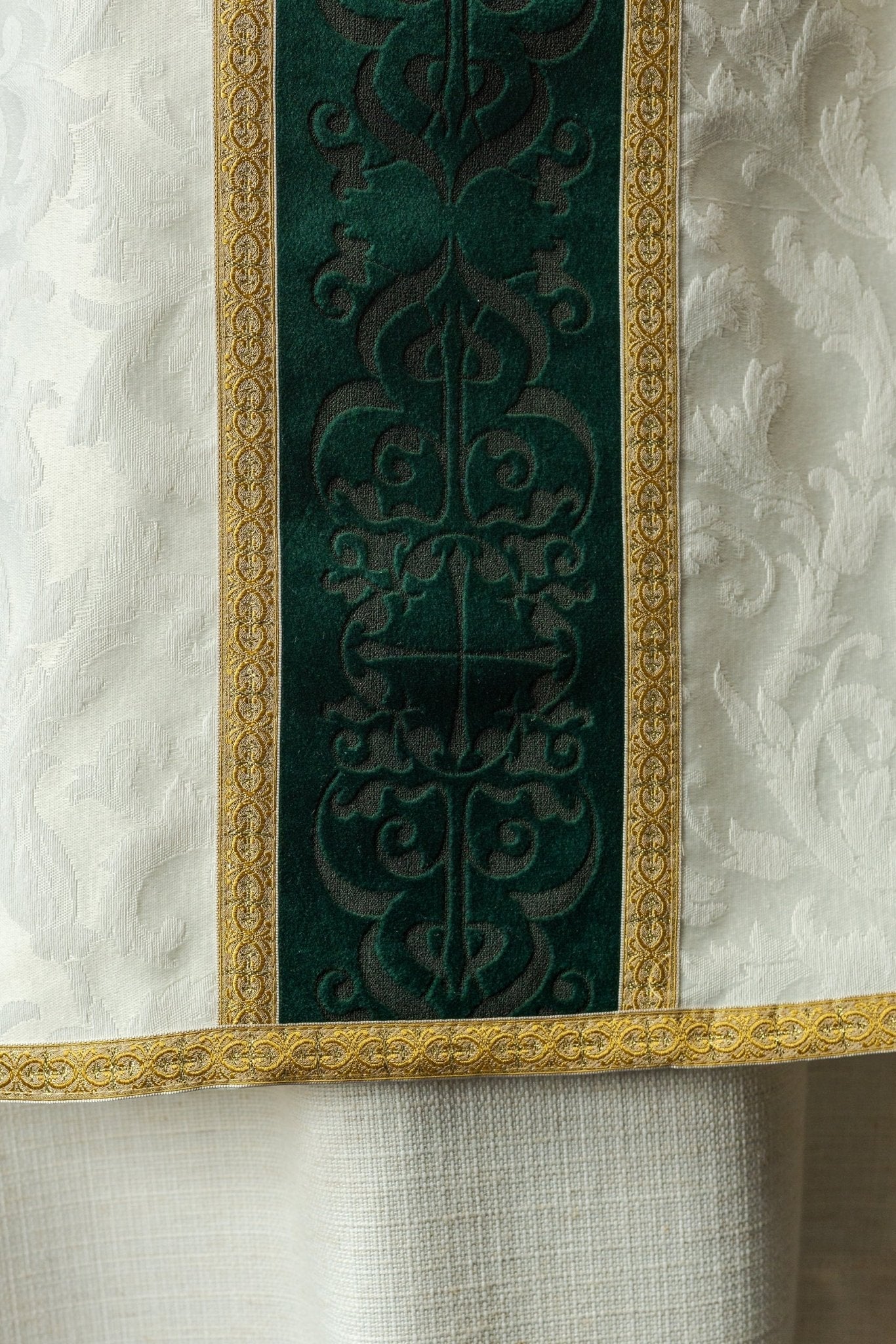 Handmade chasuble with velvet belt Handmade 7007 - Image 4