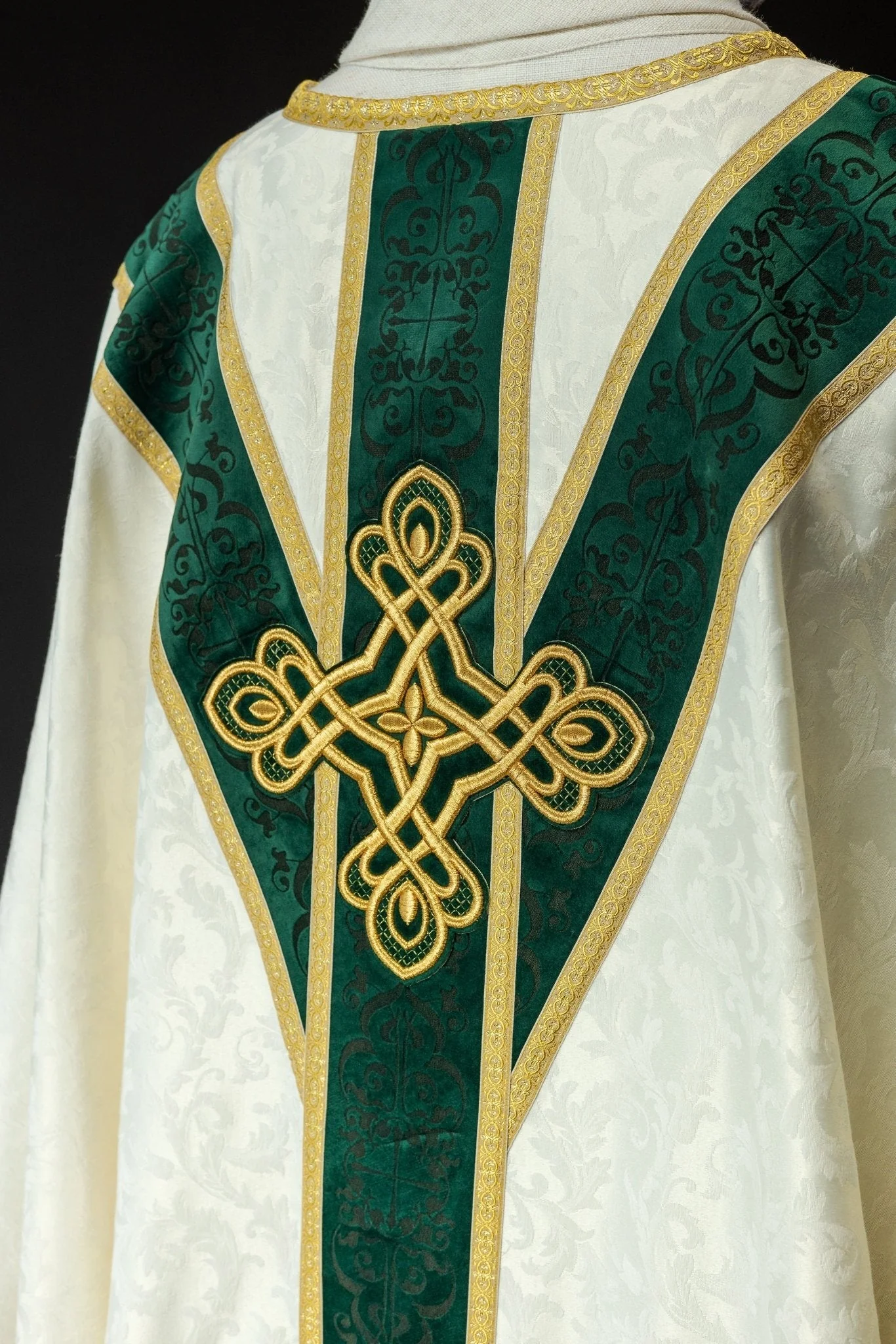 Handmade chasuble with velvet belt Handmade 7007 - Image 7