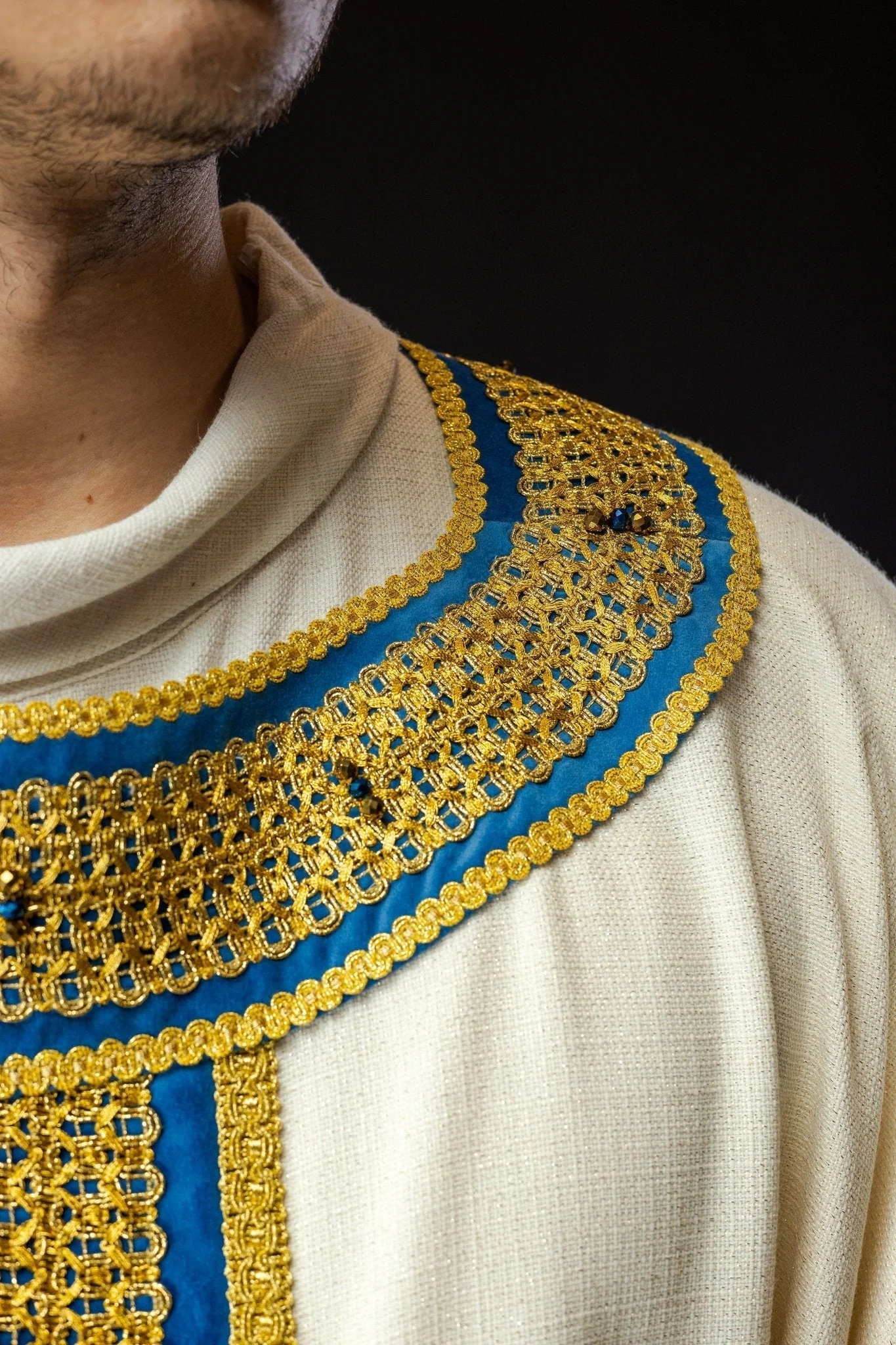 Ivory chasuble with light blue details Handmade 7001 - Image 3