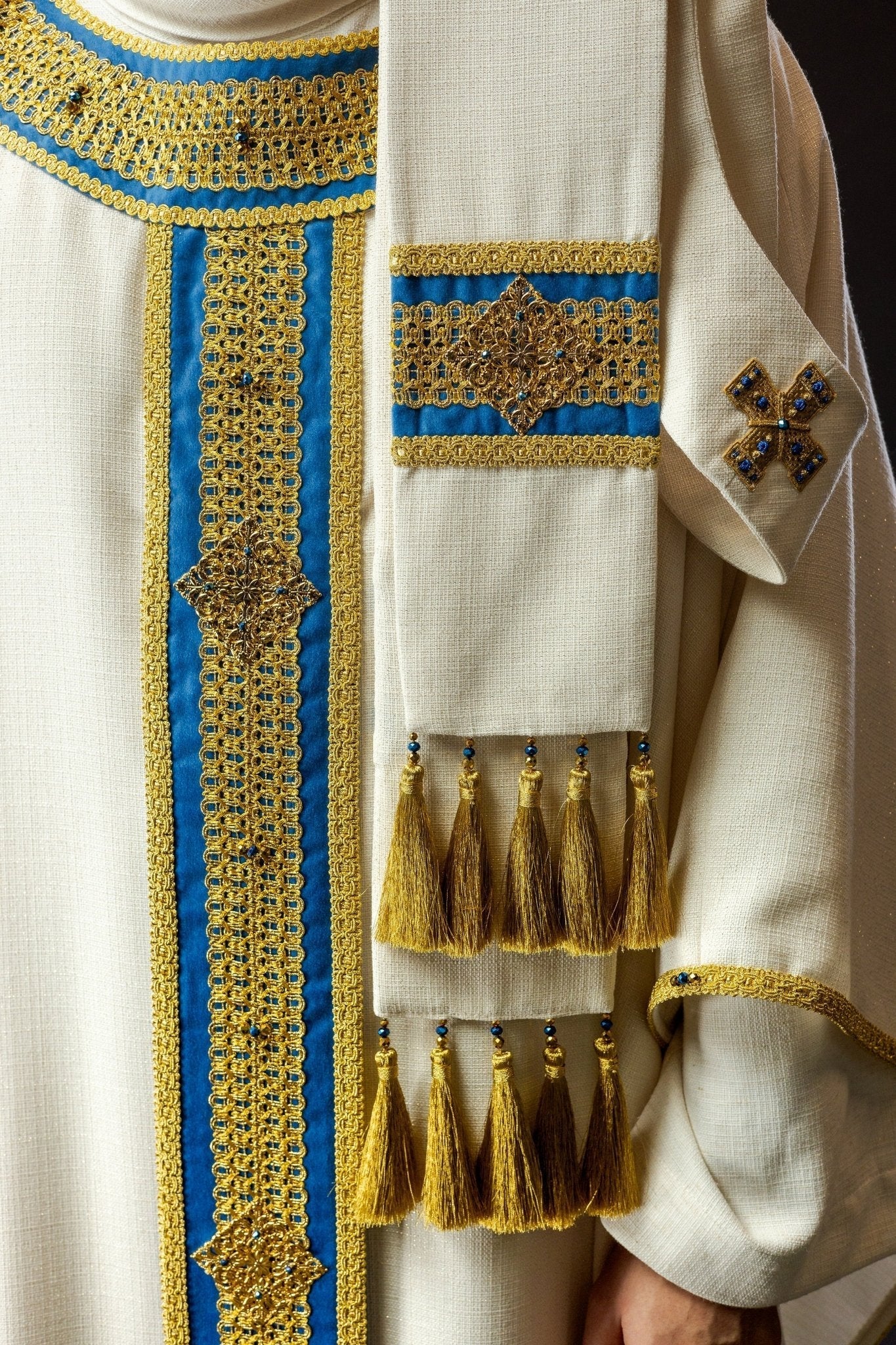 Ivory chasuble with light blue details Handmade 7001 - Image 7