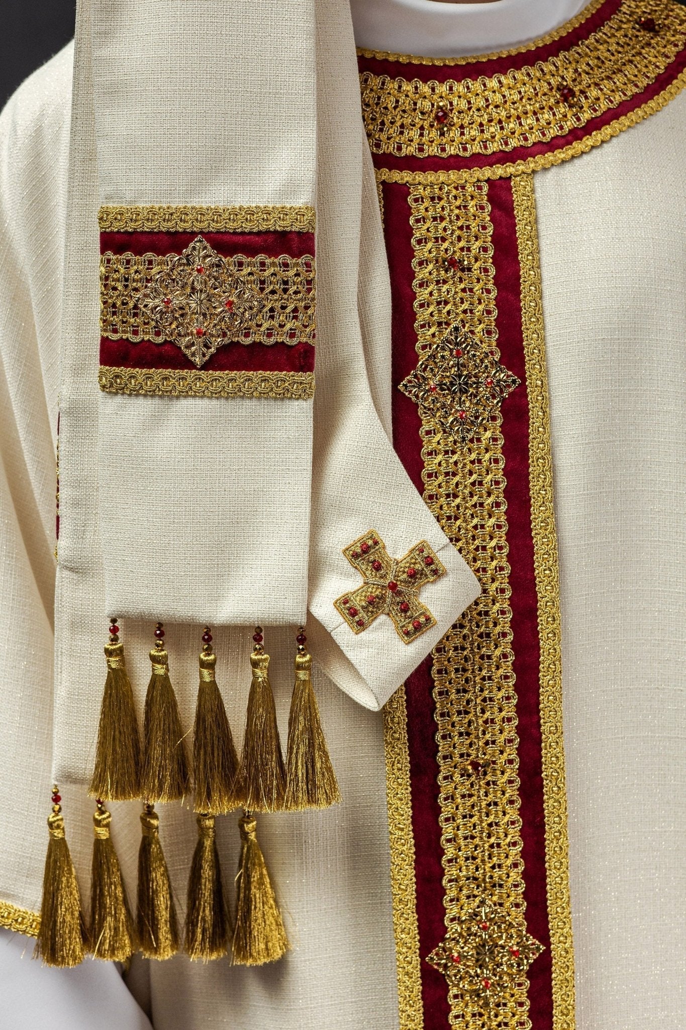 Ivory chasuble with red narrow orphrey Handmade 7001 - Image 3