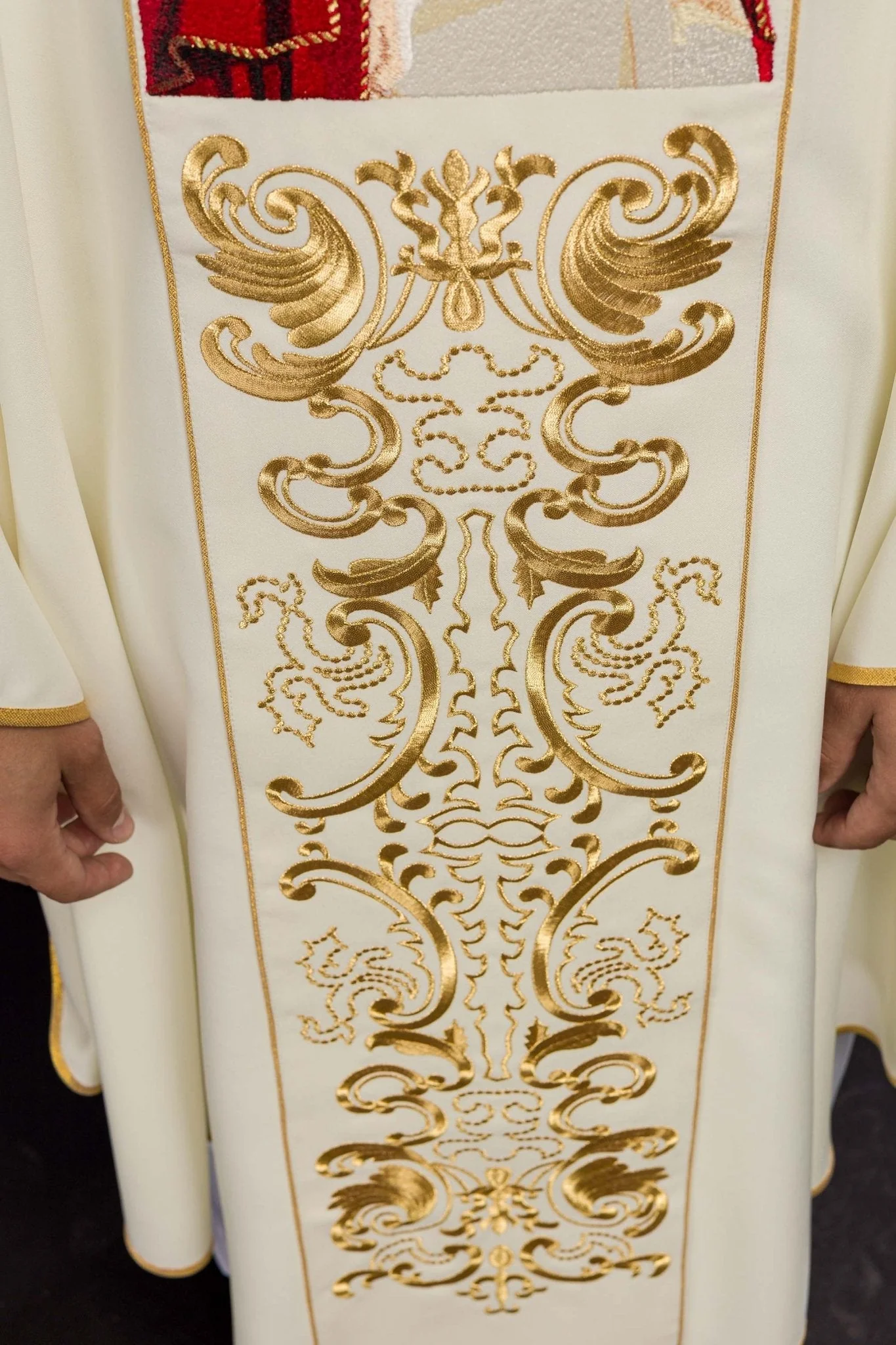 Liturgical Chasuble + Liturgical Stole Ecru - Image 4
