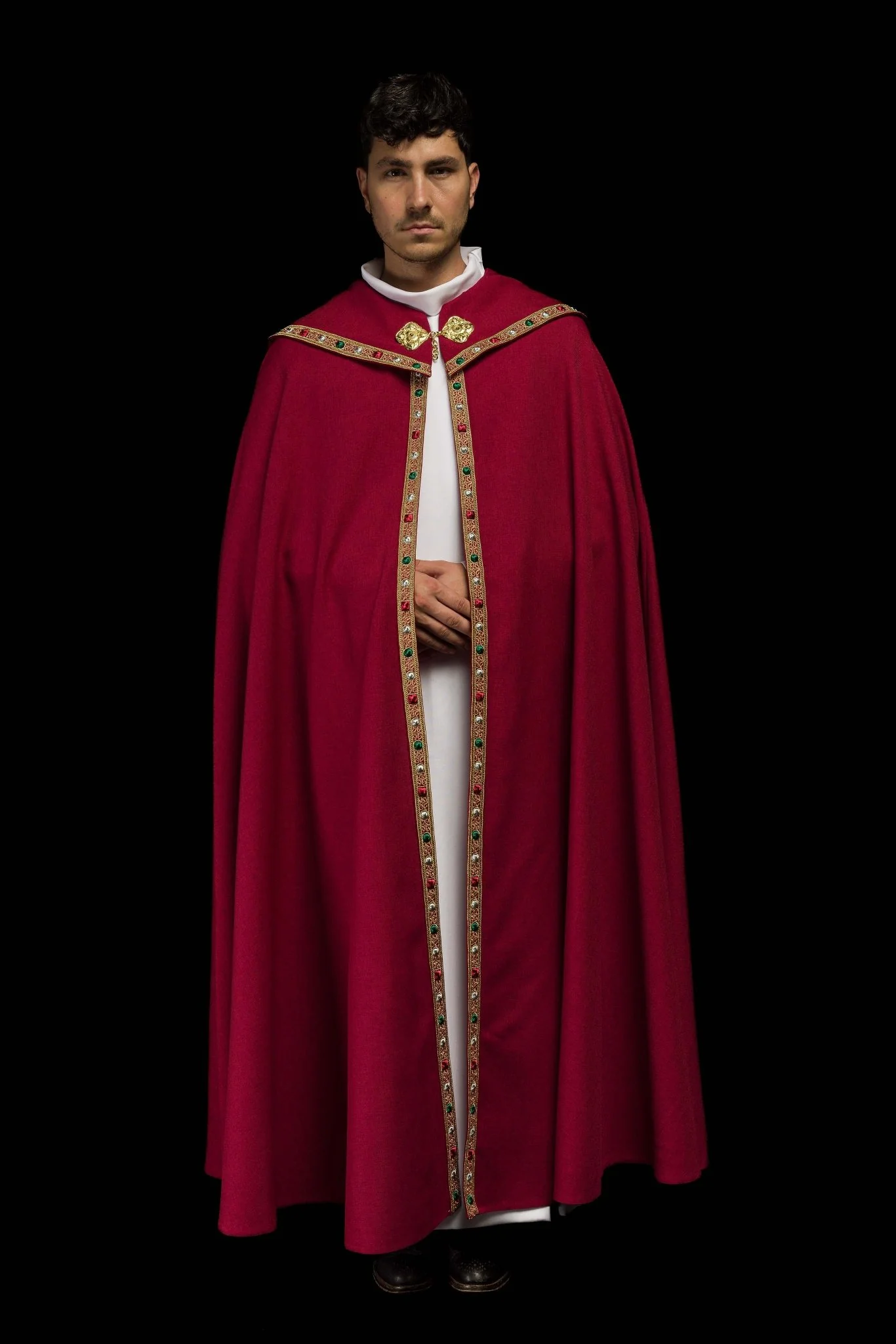 Liturgical cope in red finished with JHS embroidery - Image 2