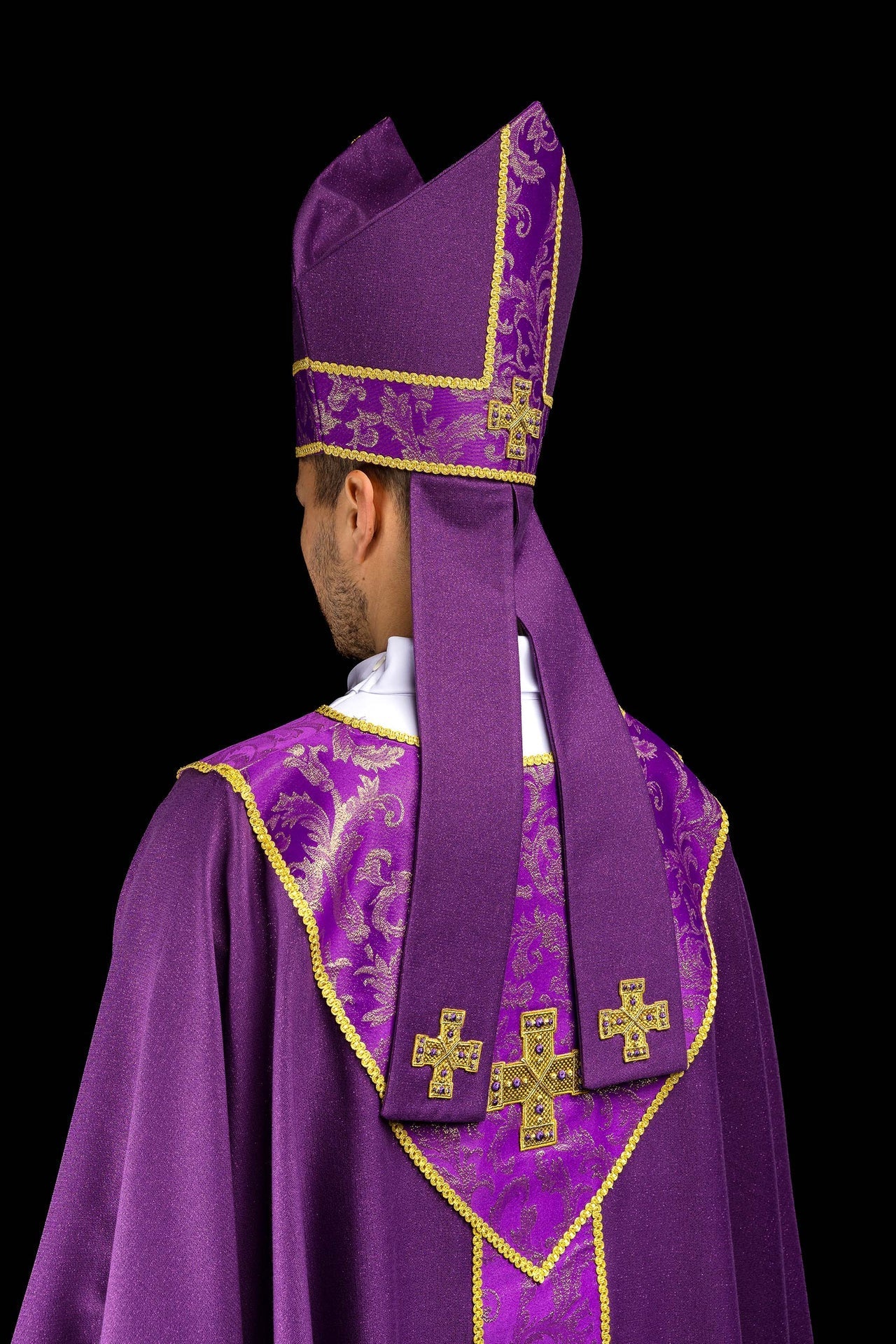 Purple mitre embroidered with a cross decorated with jacquard fabric - Image 9