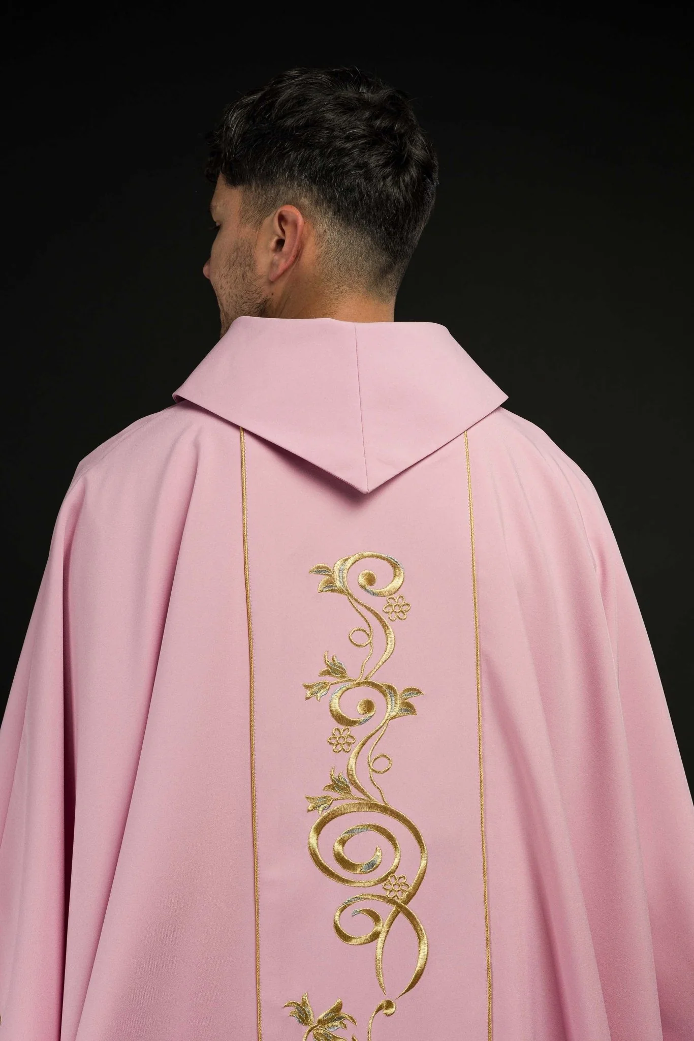 Pink chasuble with classic IHS embroidery - Image 7