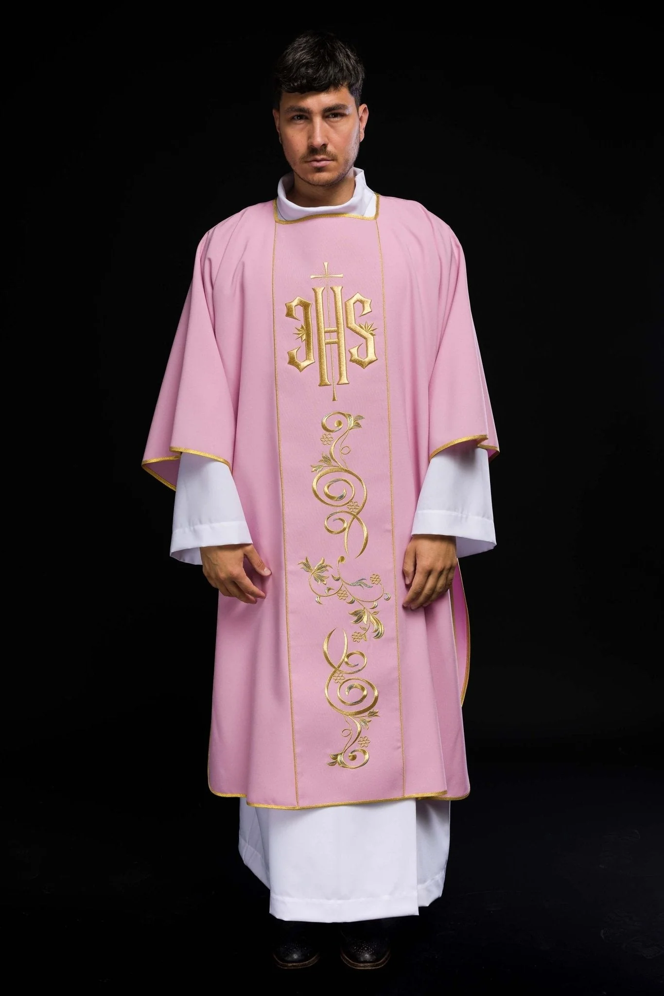 Pink dalmatic with embroidered IHS band - Image 9