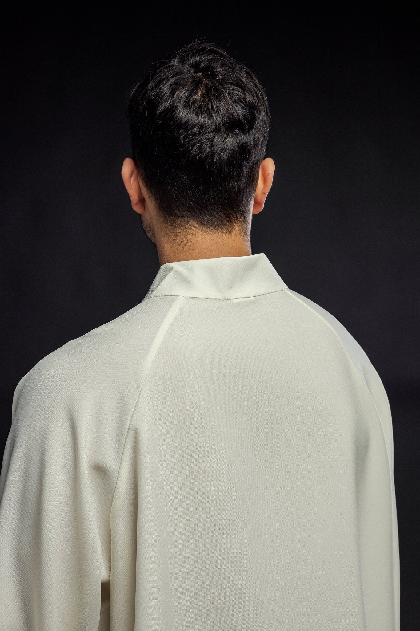 Priest alb in ecru with front zipper - Image 4