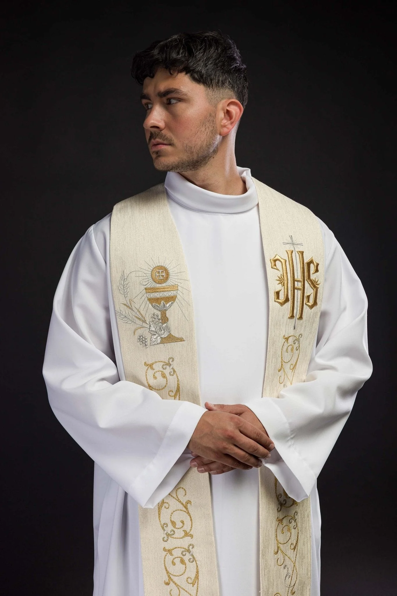 Priest's stole with embroidered IHS and Eucharistic chalice ecru - Image 2