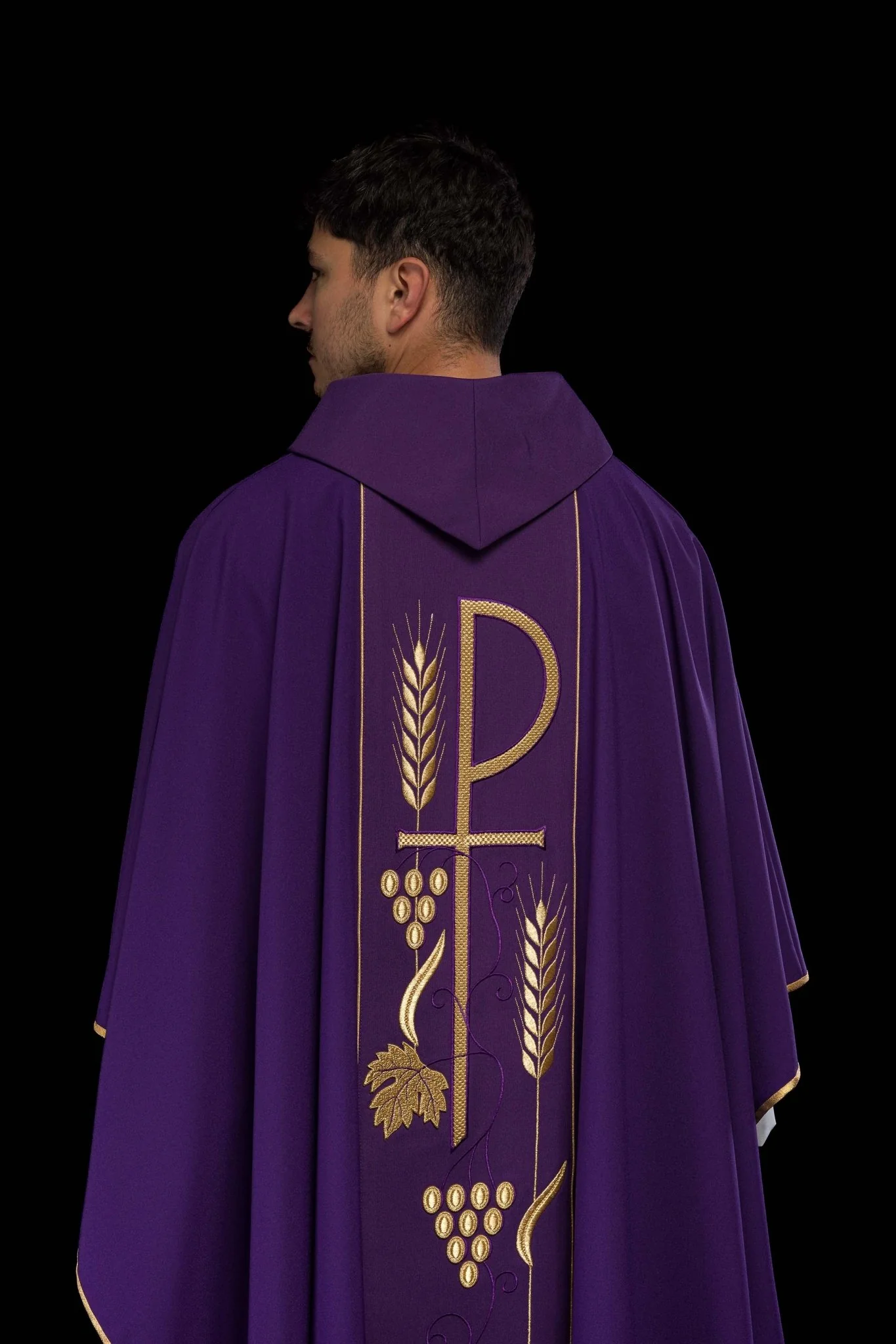 Purple chasuble embroidered with IHS Chalice pattern - Image 6